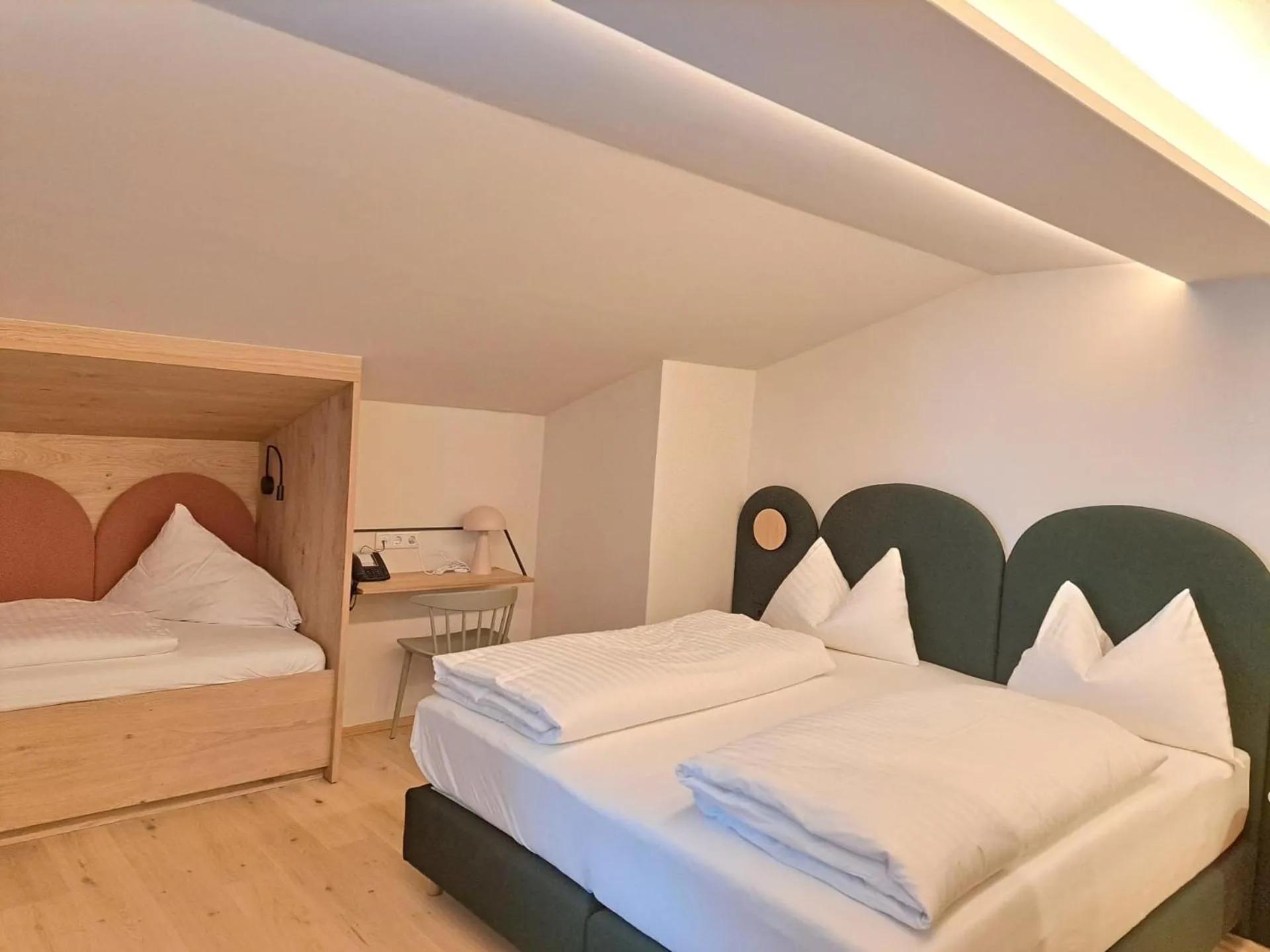 Bedroom, Bed in Familienhotel Felsenhof