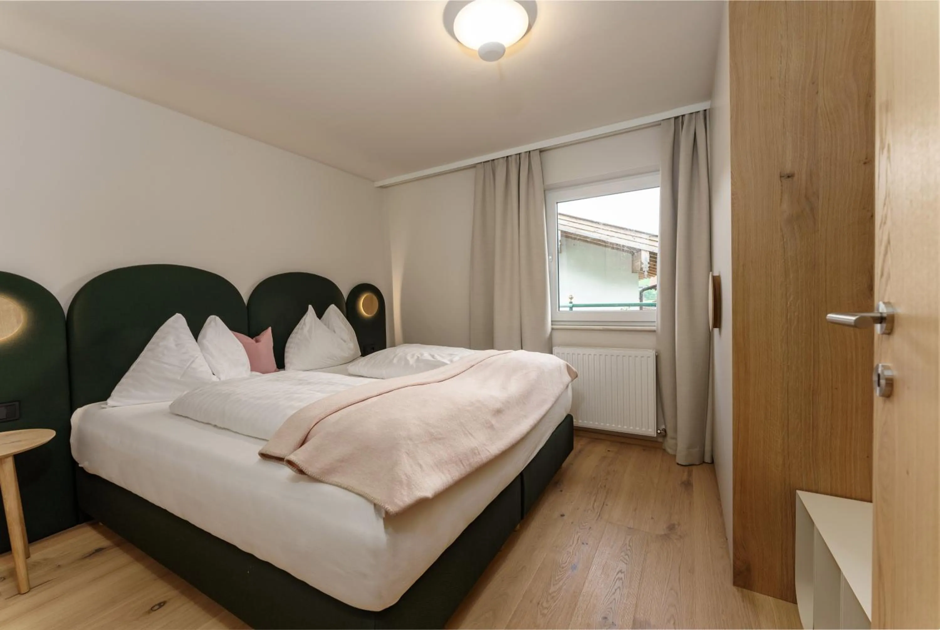 Photo of the whole room, Bed in Familienhotel Felsenhof