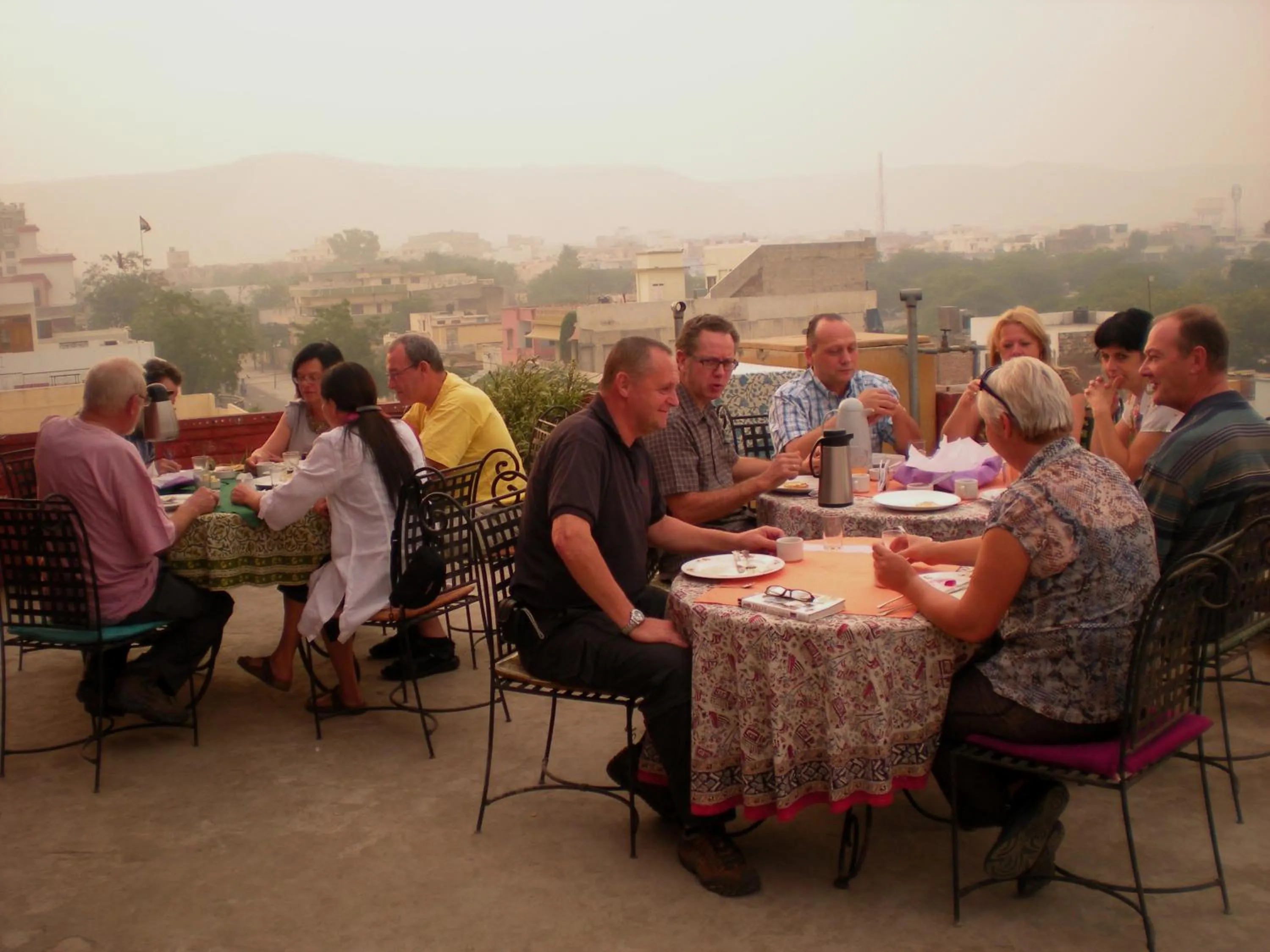 Restaurant/places to eat in Sneh Deep Guest House