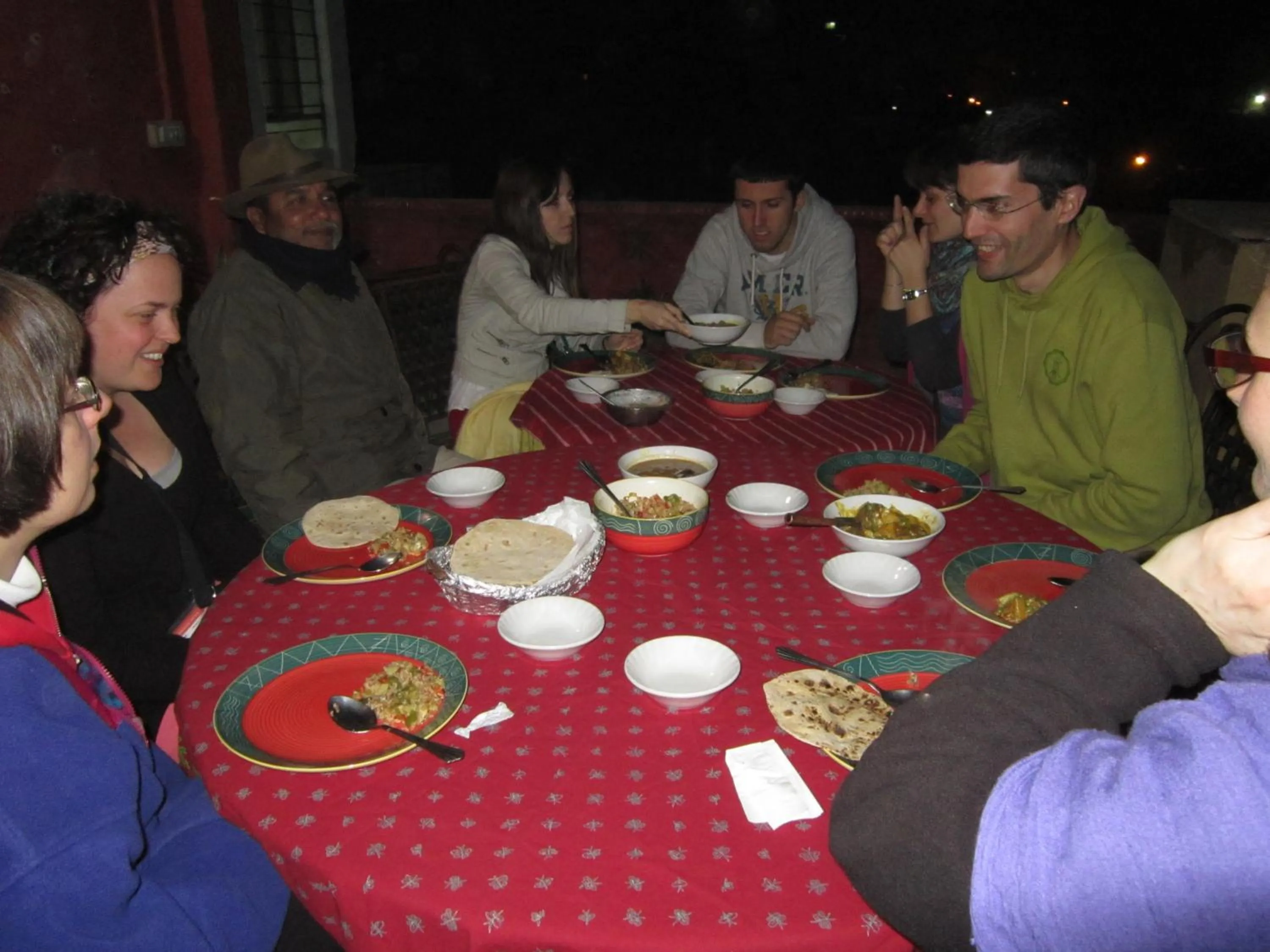 Restaurant/places to eat in Sneh Deep Guest House