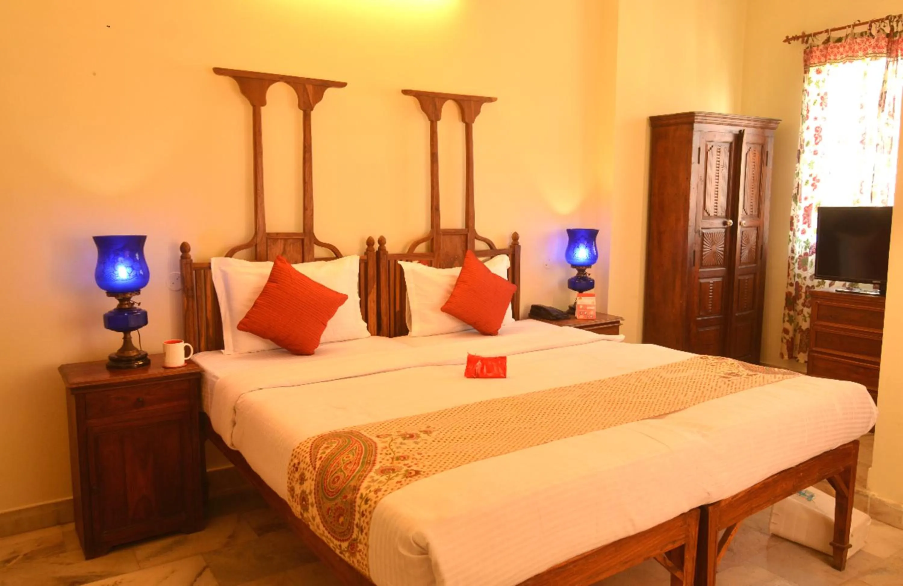 Bed in Sneh Deep Guest House