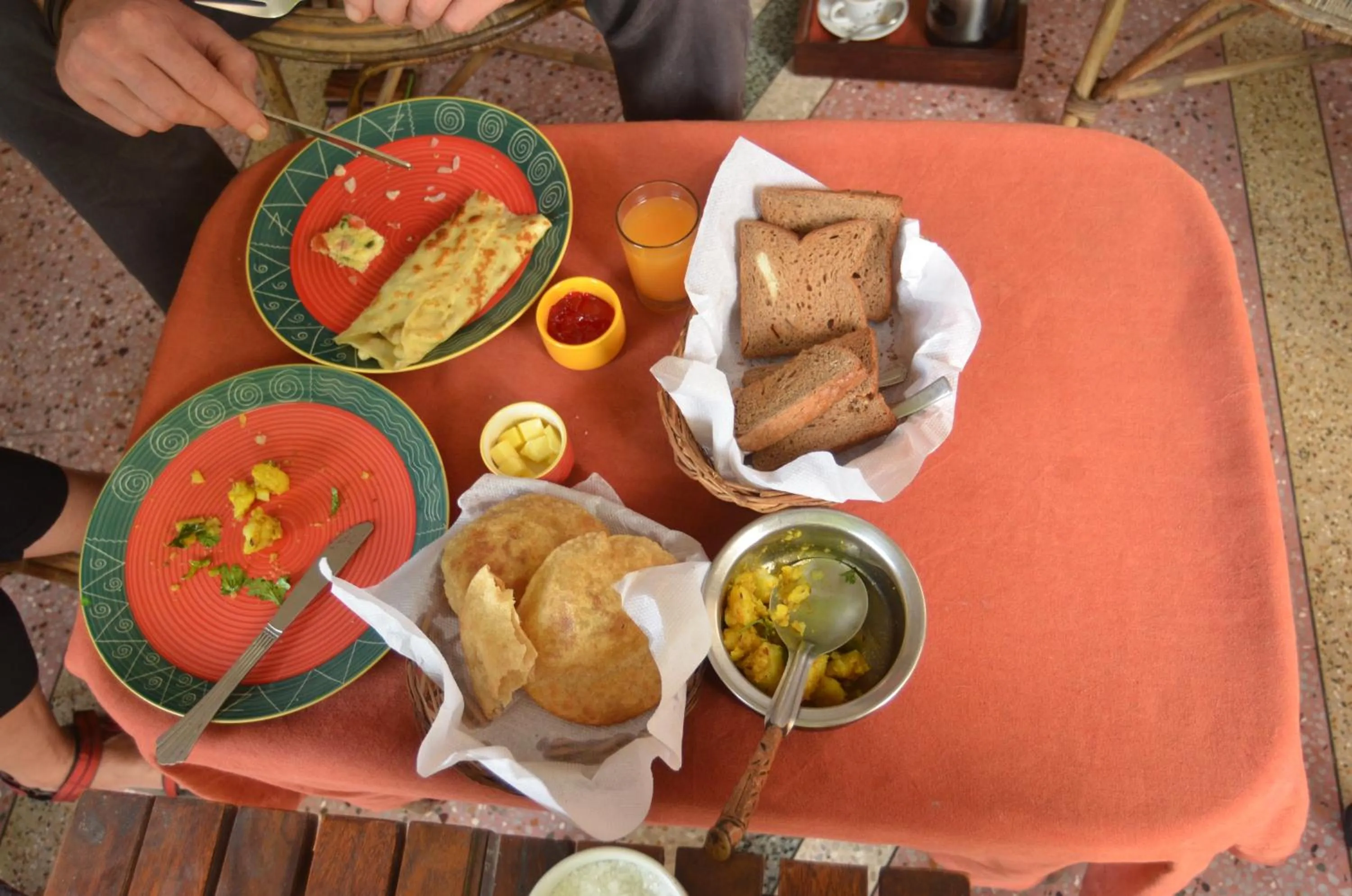 Food in Sneh Deep Guest House