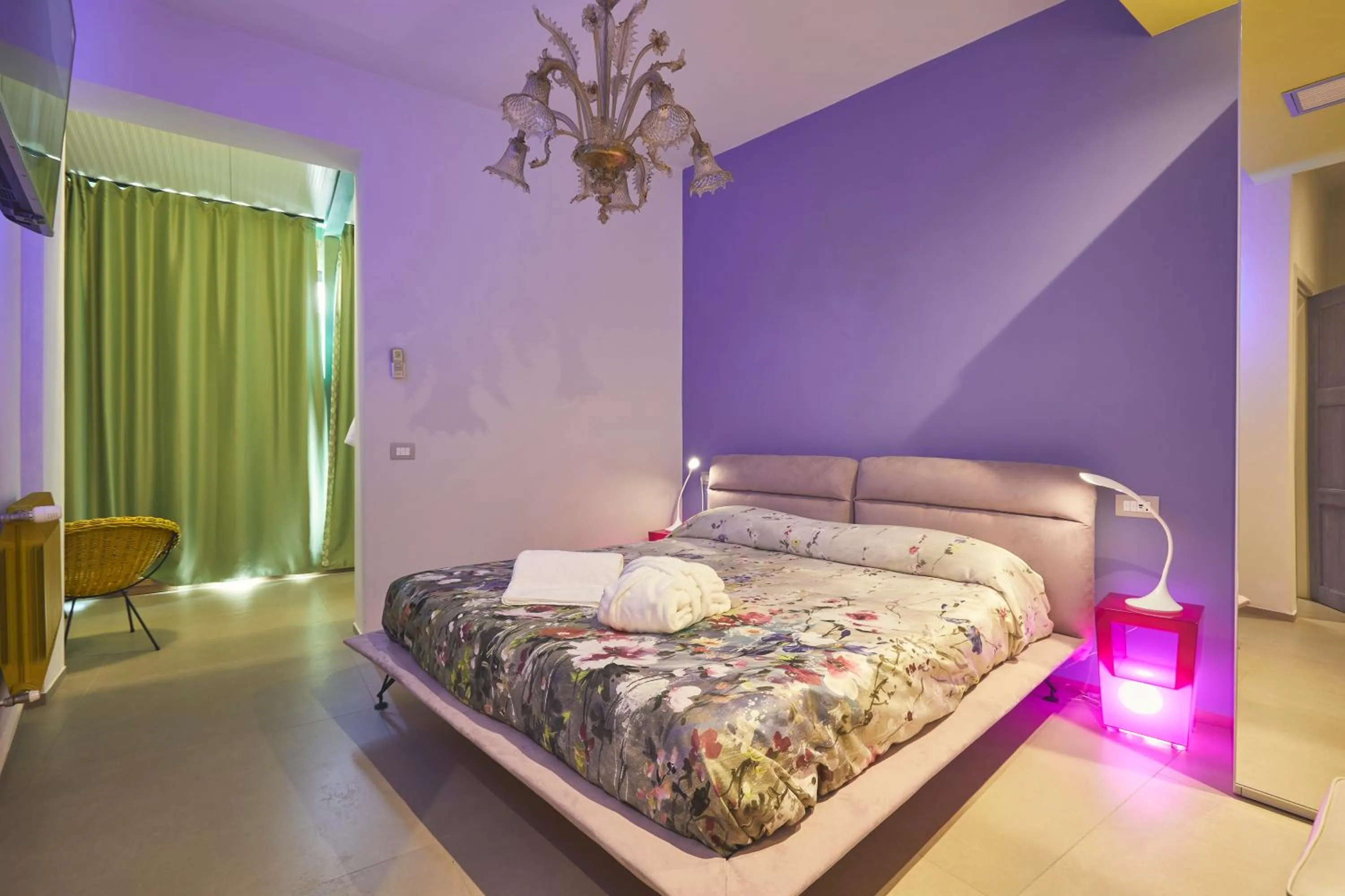 Bed in Le Stagioni Luxury Suite