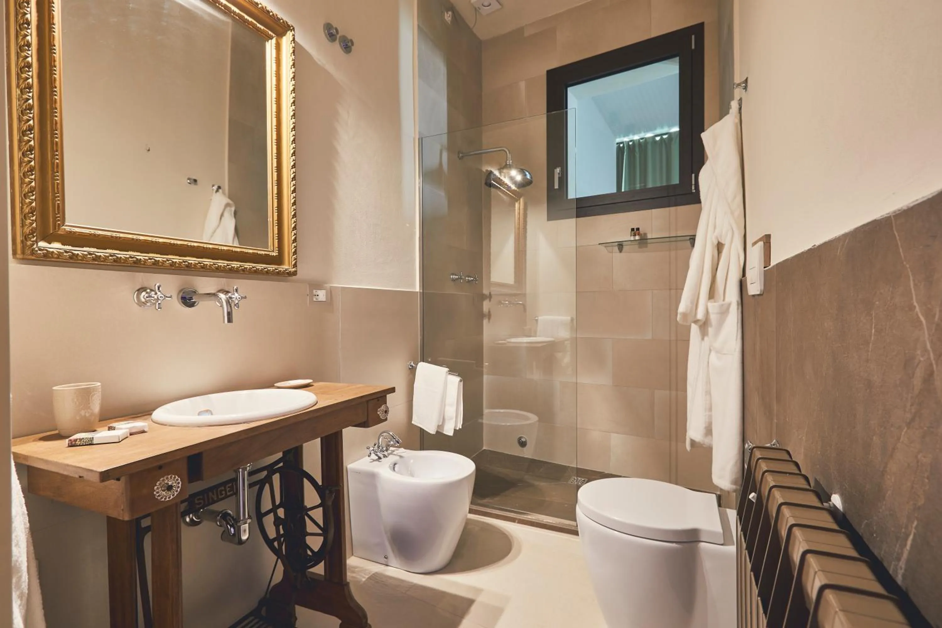 Bathroom in Le Stagioni Luxury Suite