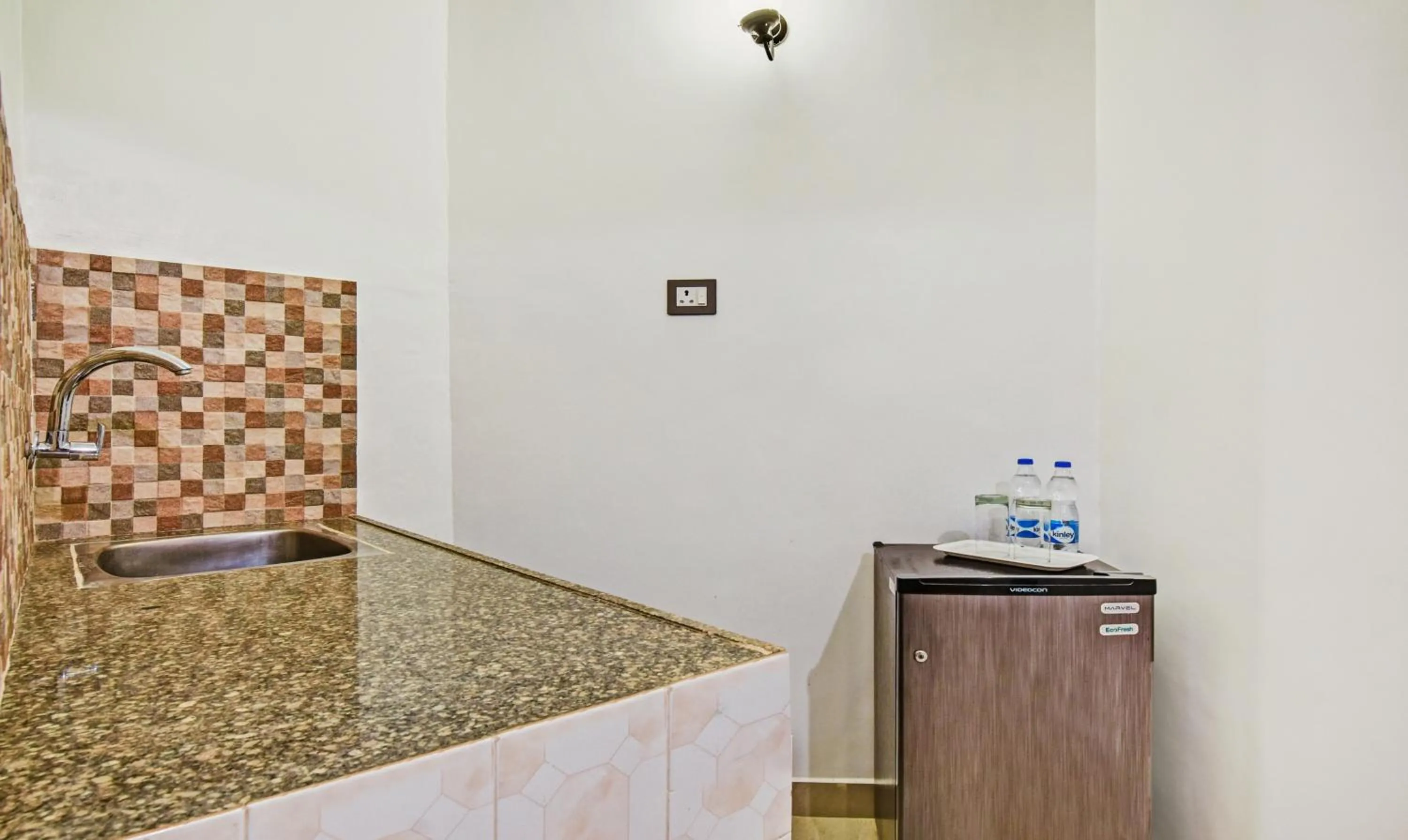 Kitchen or kitchenette in Santa Monica Resort - Calangute
