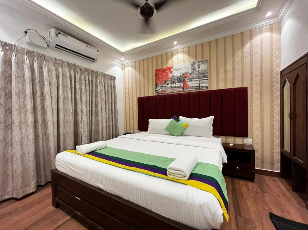 Balcony/Terrace, Bed in Santa Monica Resort - Calangute