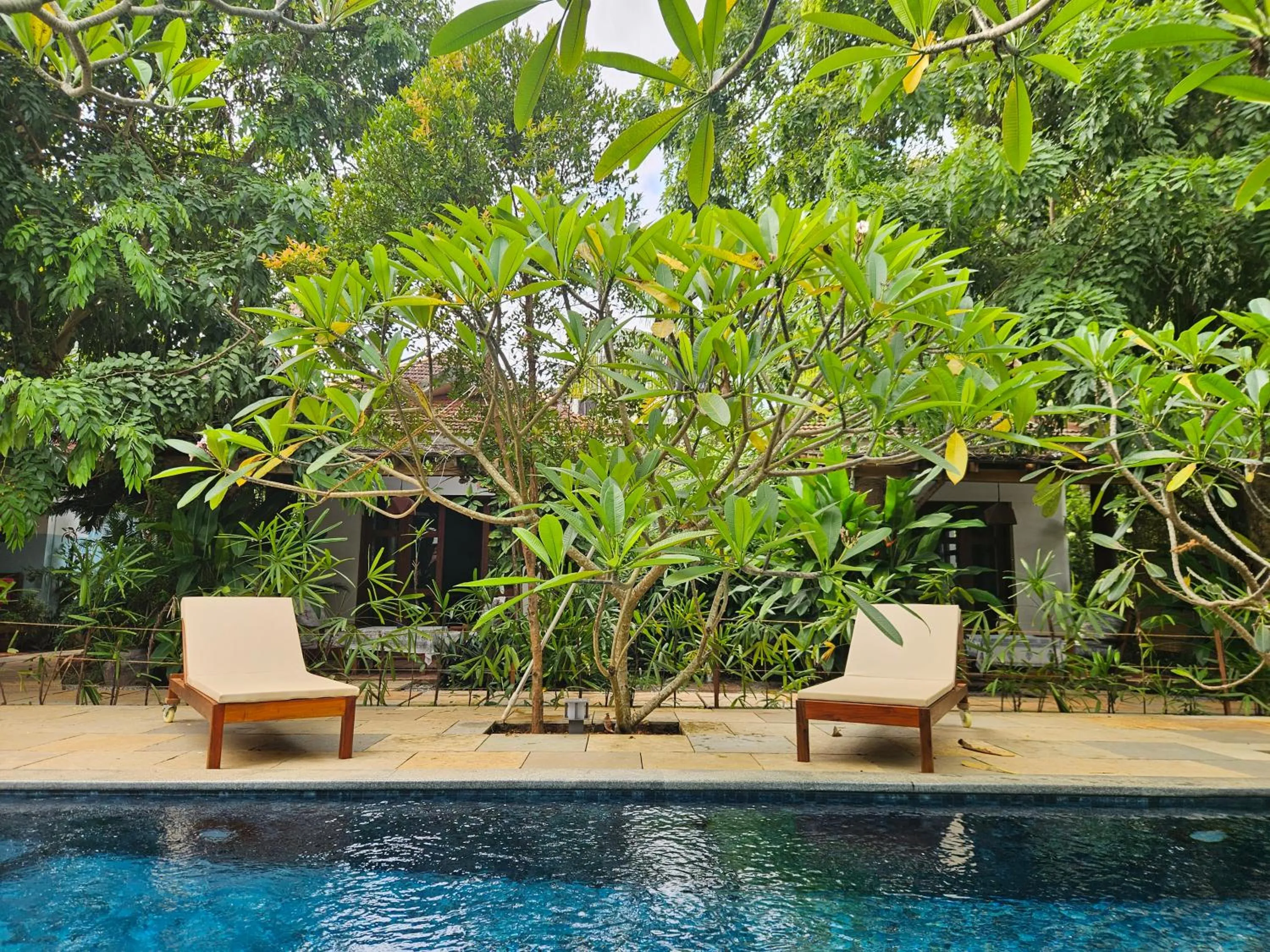 Swimming pool in Villa Akasa