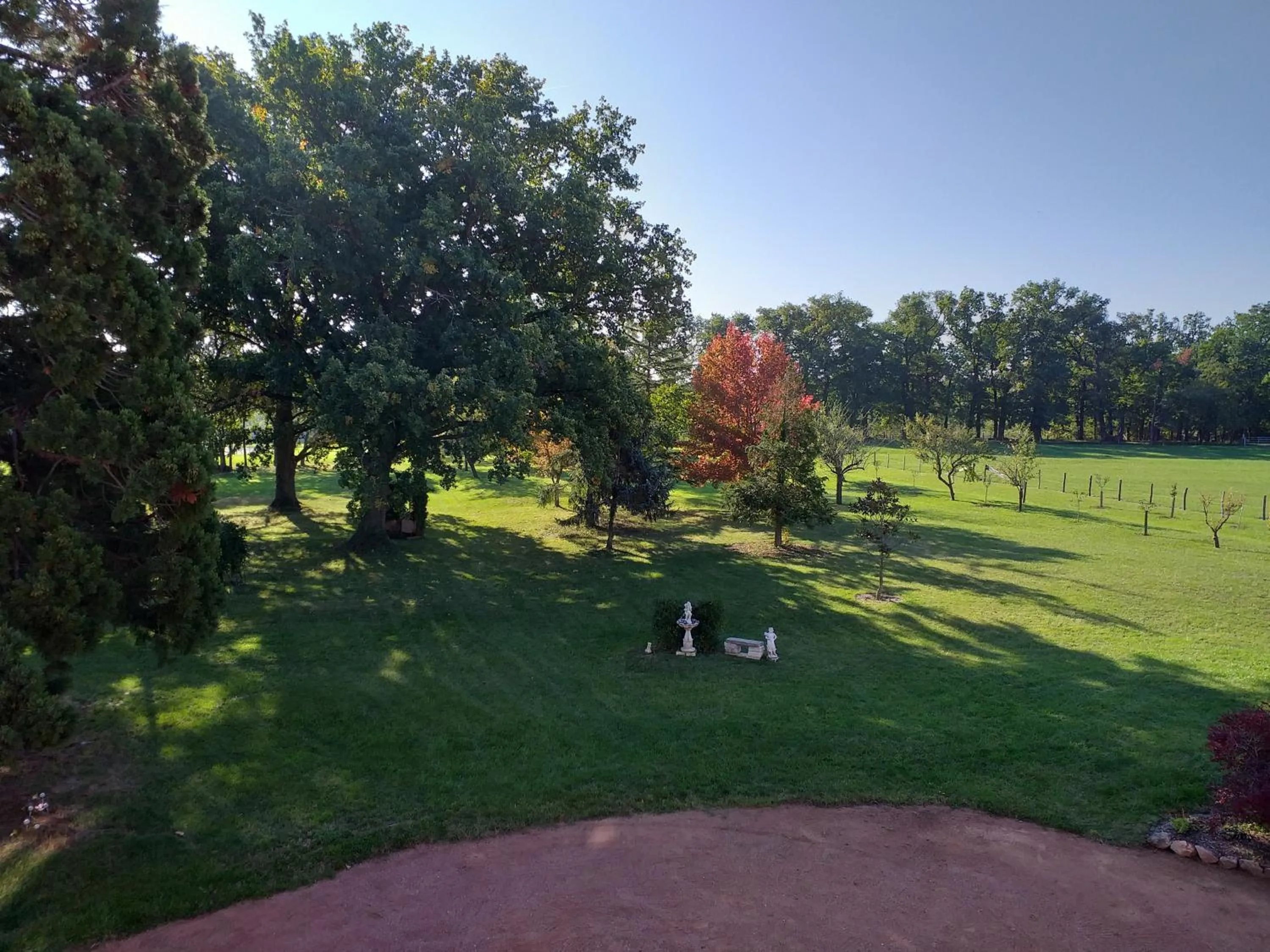 Garden view in DOMAINE BERENGUER