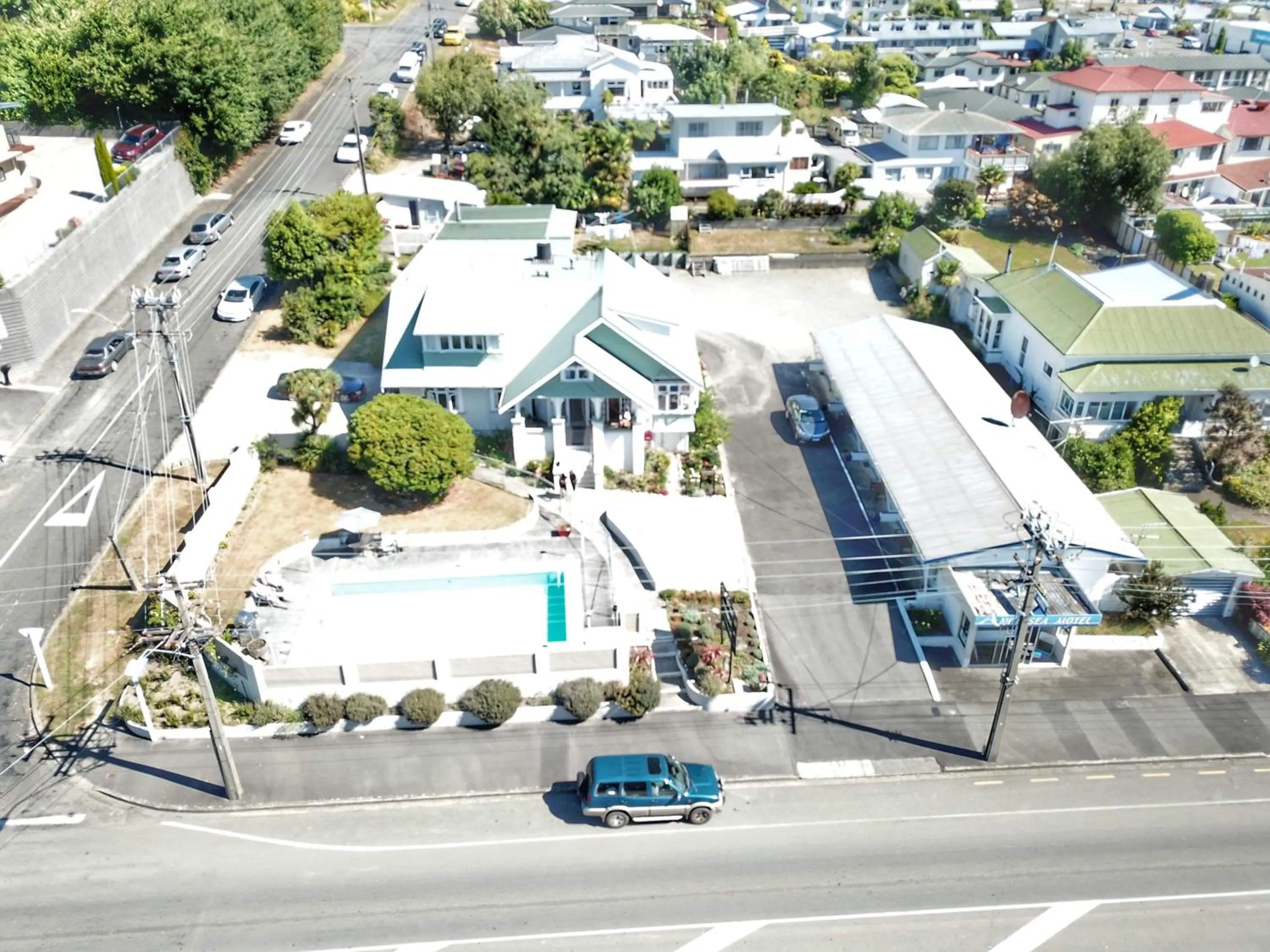 Picton House B&B and Motel