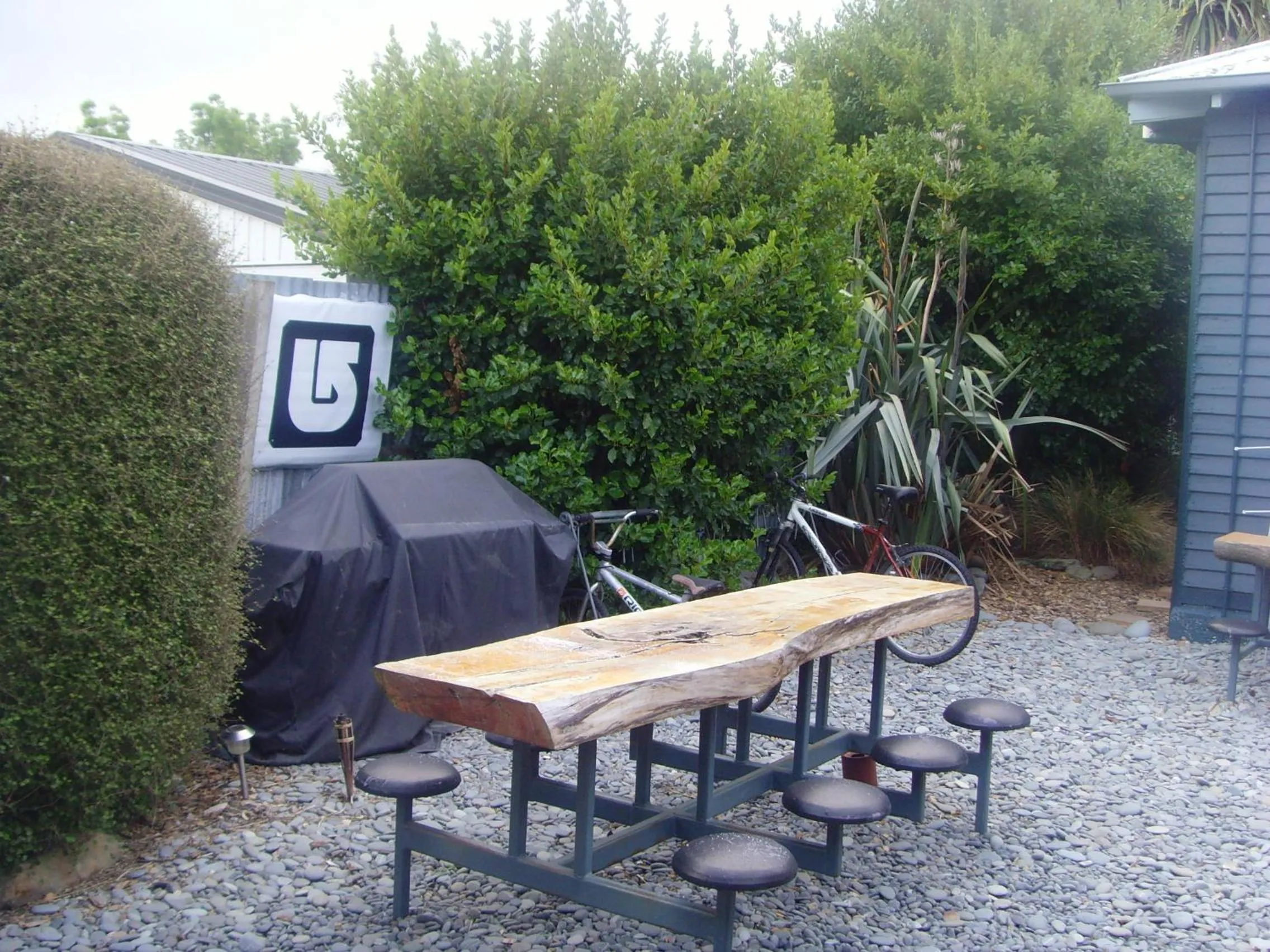 BBQ facilities in Big Tree Lodge Methven