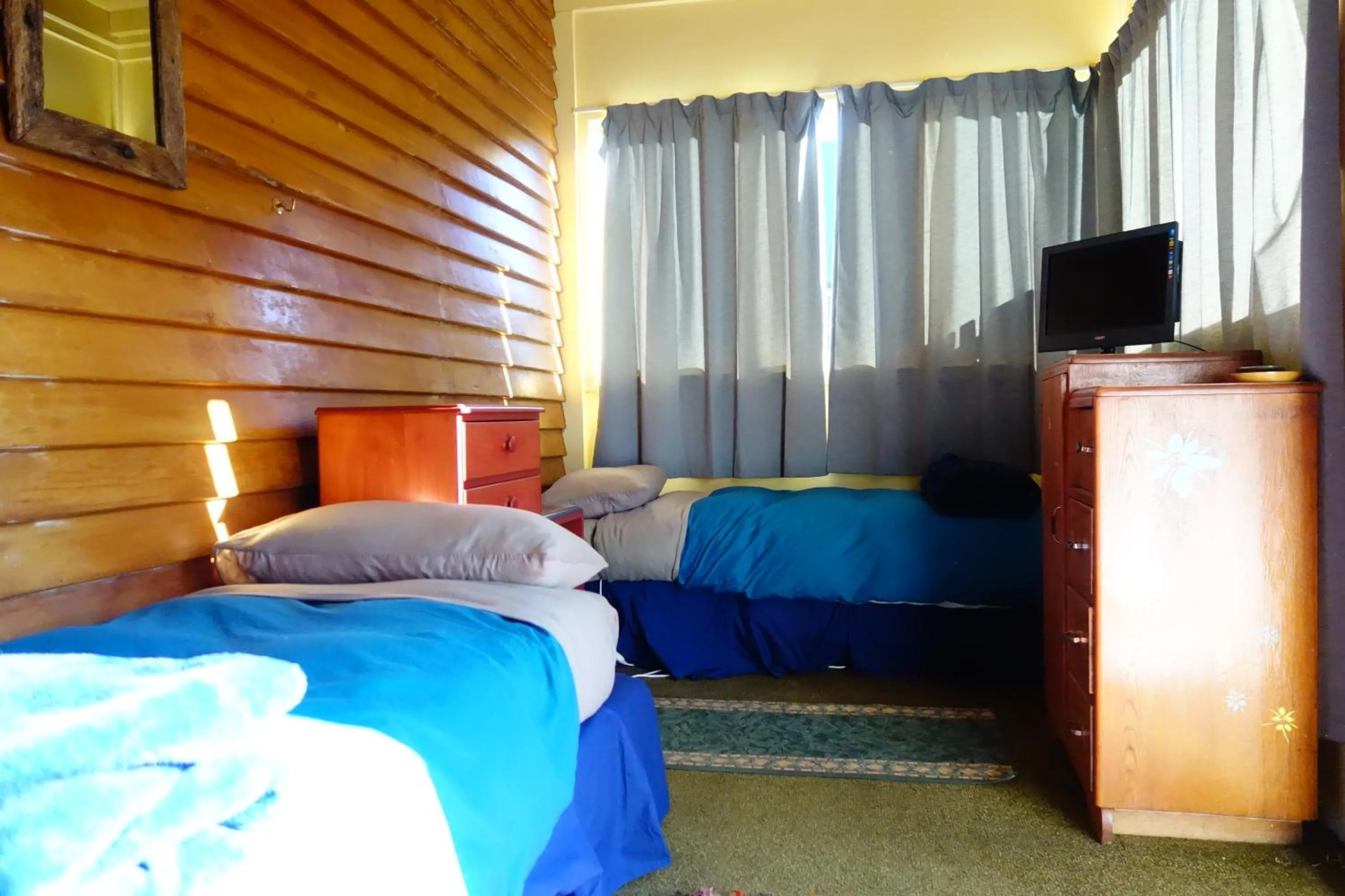 Bed in Big Tree Lodge Methven