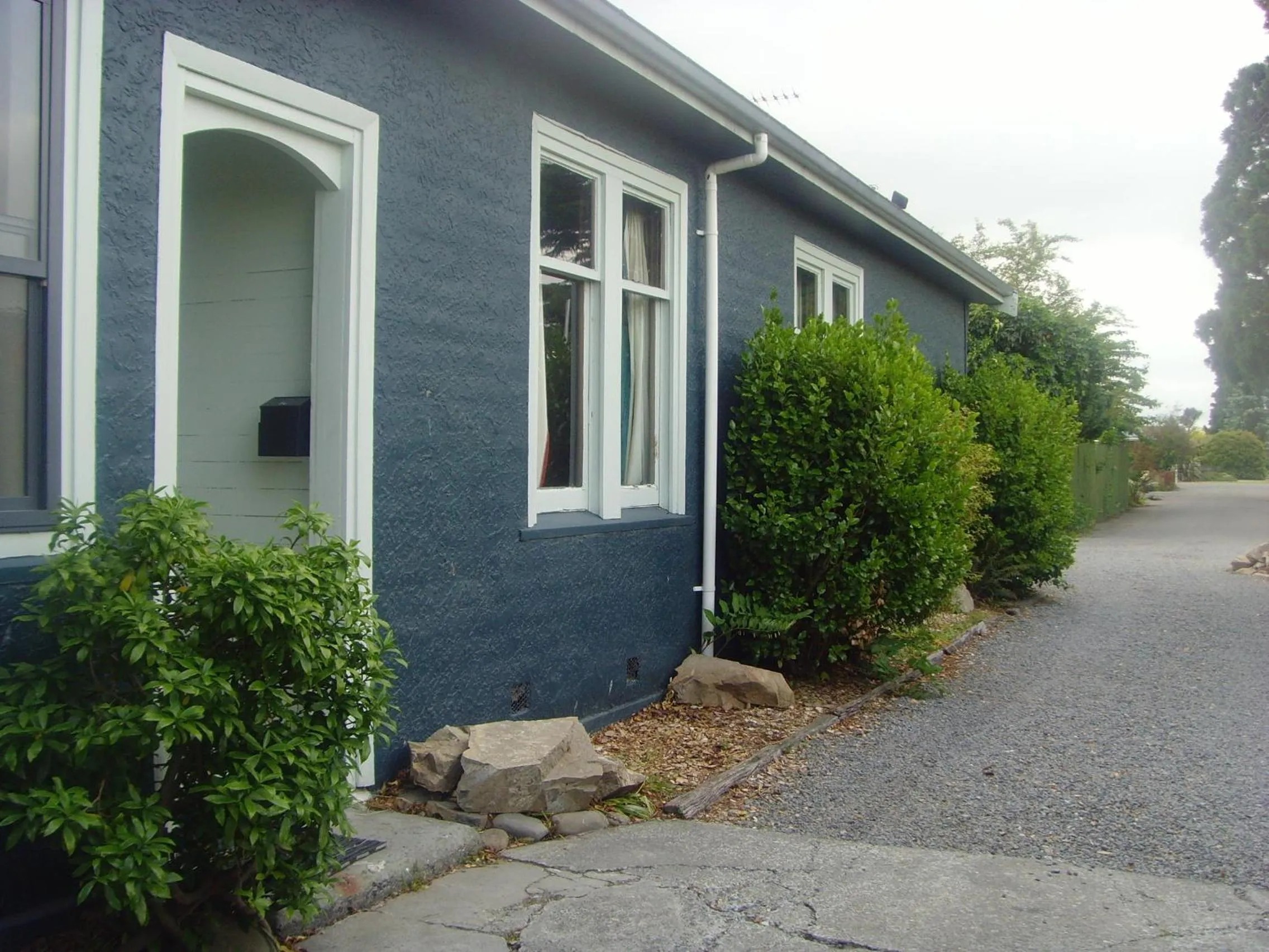 Facade/entrance in Big Tree Lodge Methven