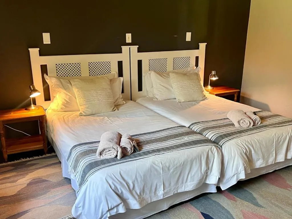 Twin Room - single occupancy in Linvale Country Lodge