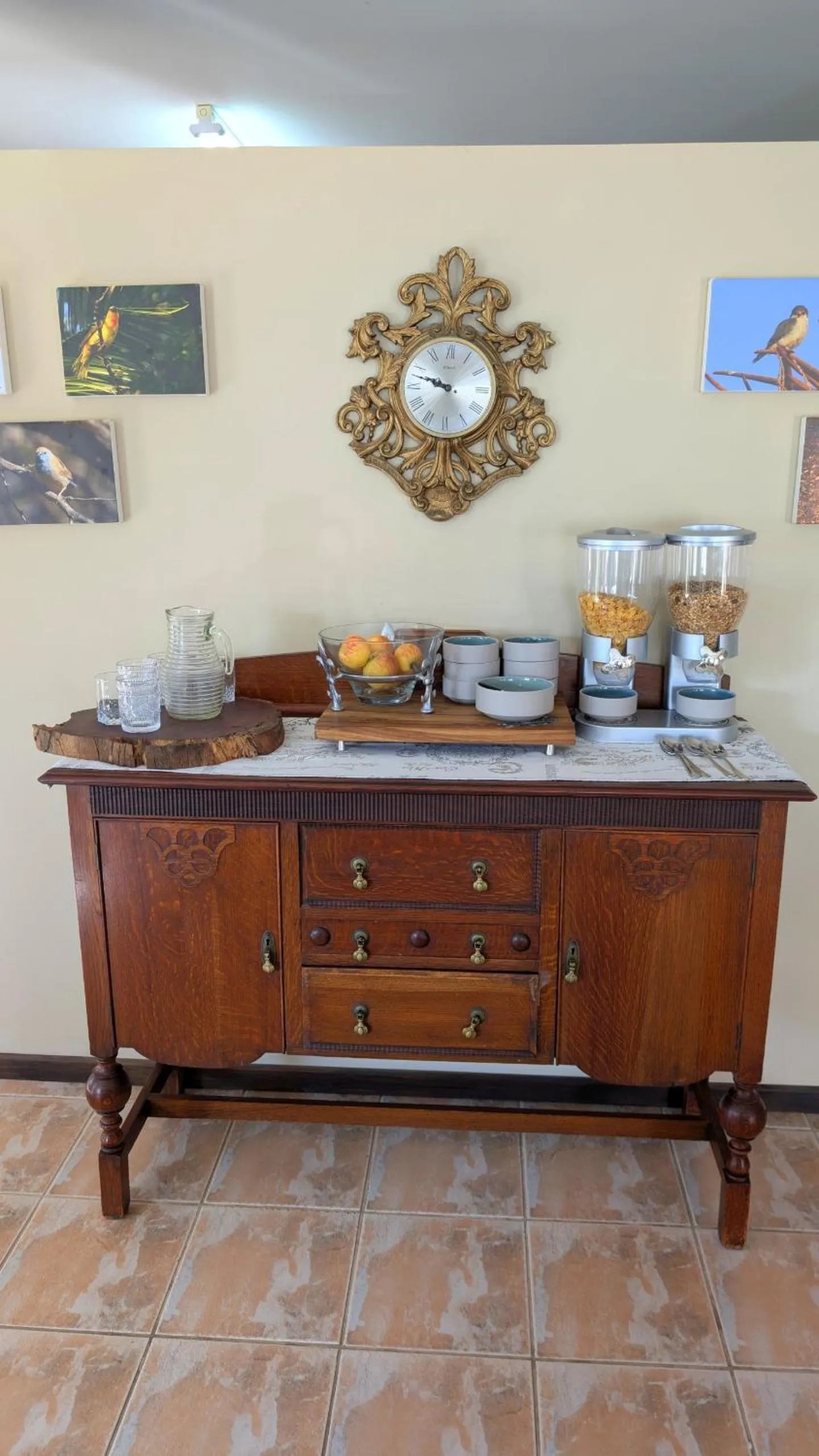 Breakfast in Amarachi Guesthouse