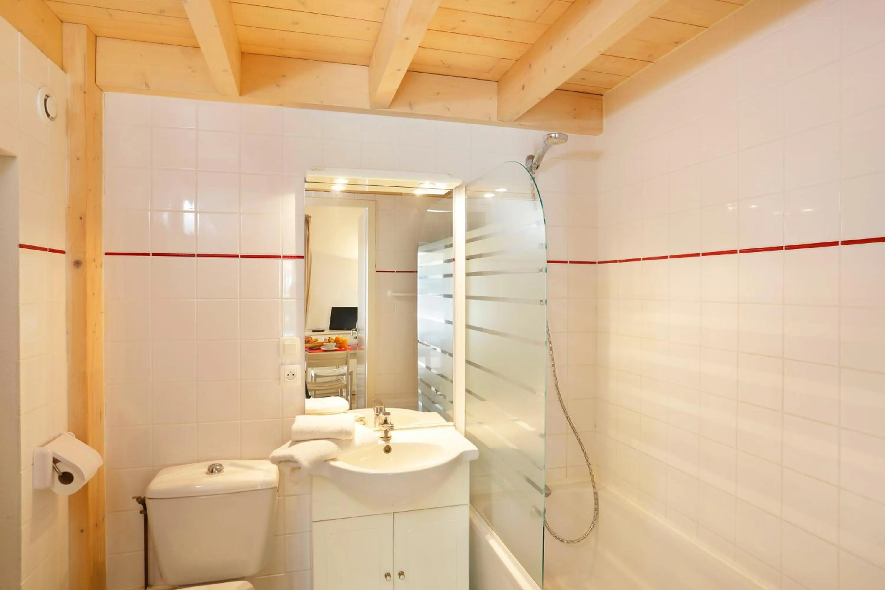 Toilet in Olydea Oleron les Sables Vignier