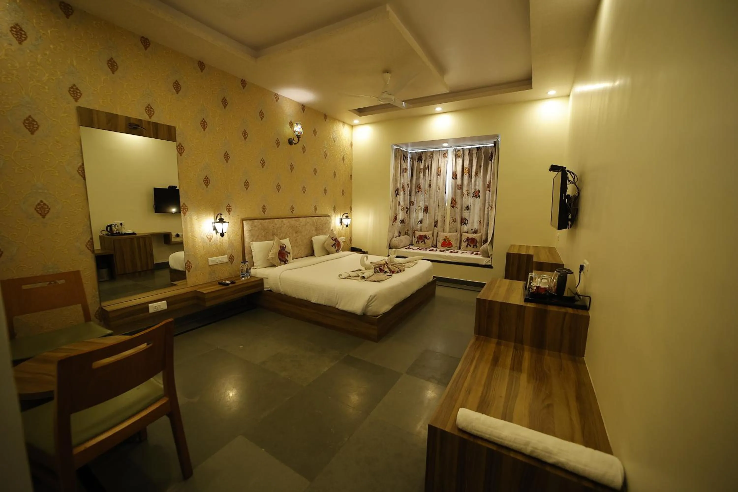 Photo of the whole room, Bed in The Kumbha Mahal Resort