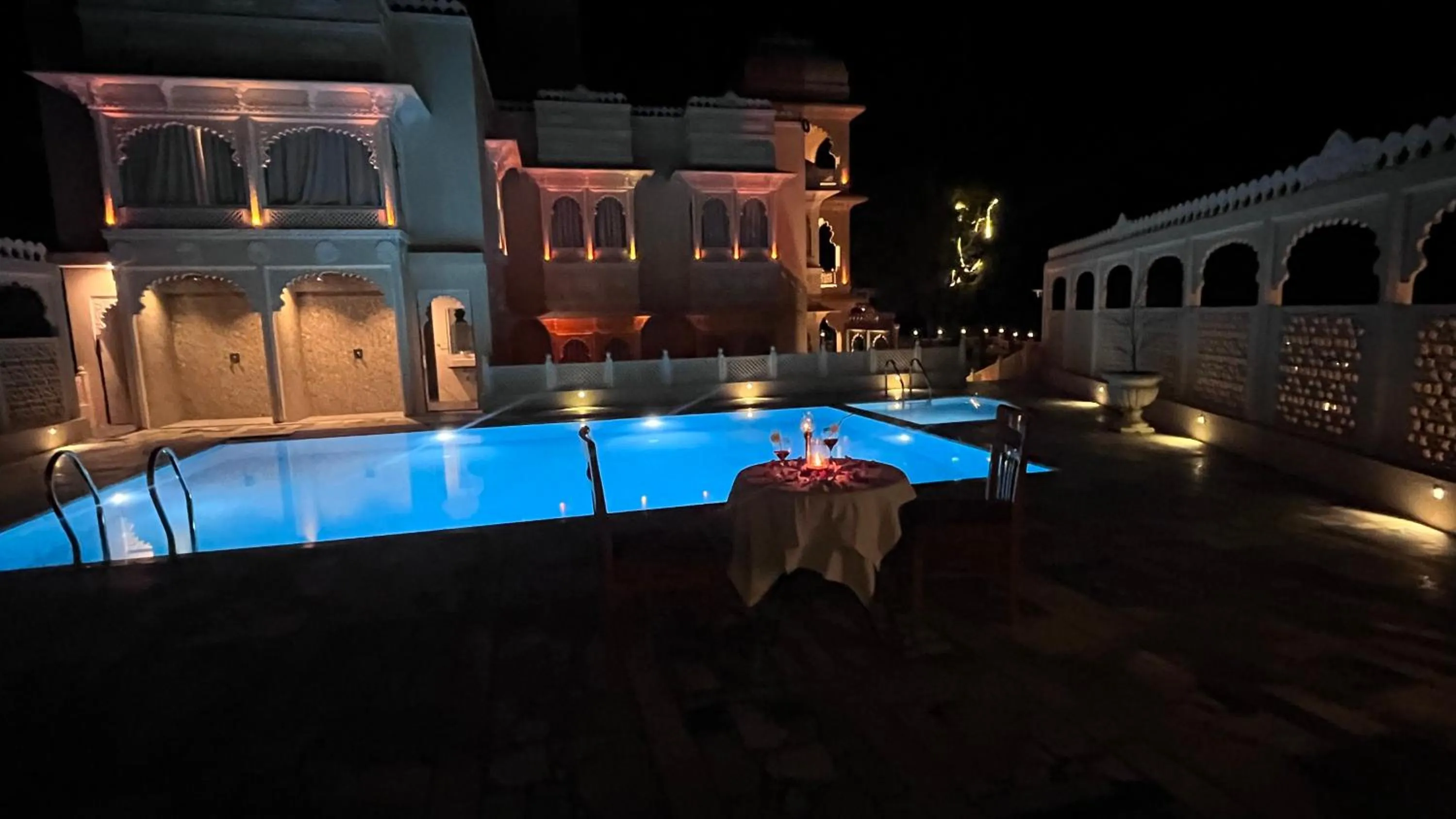 Swimming pool in The Kumbha Mahal Resort