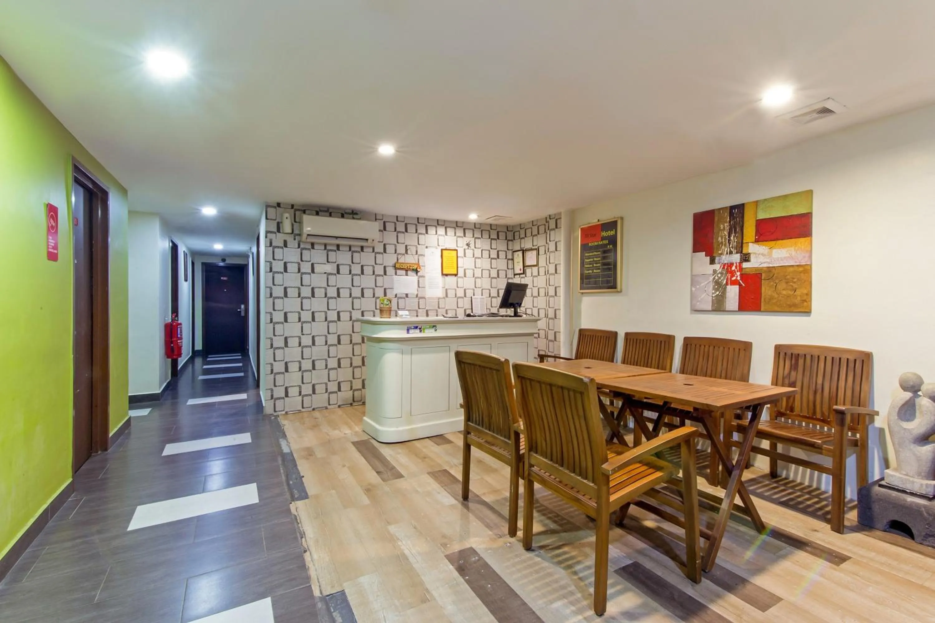 Lobby or reception in 33 Star Hotel by The Awinka Group Of Management