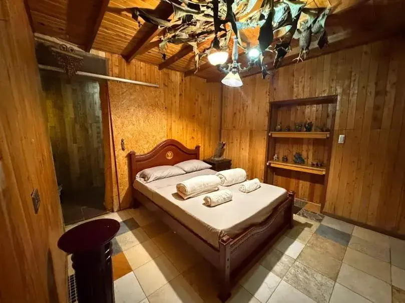 Deluxe Double Room (2 Adults + 1 Child) in BioHotel Ecohouse Deluxe Double Room (2 Adults + 1 Child) in BioHotel Ecohouse