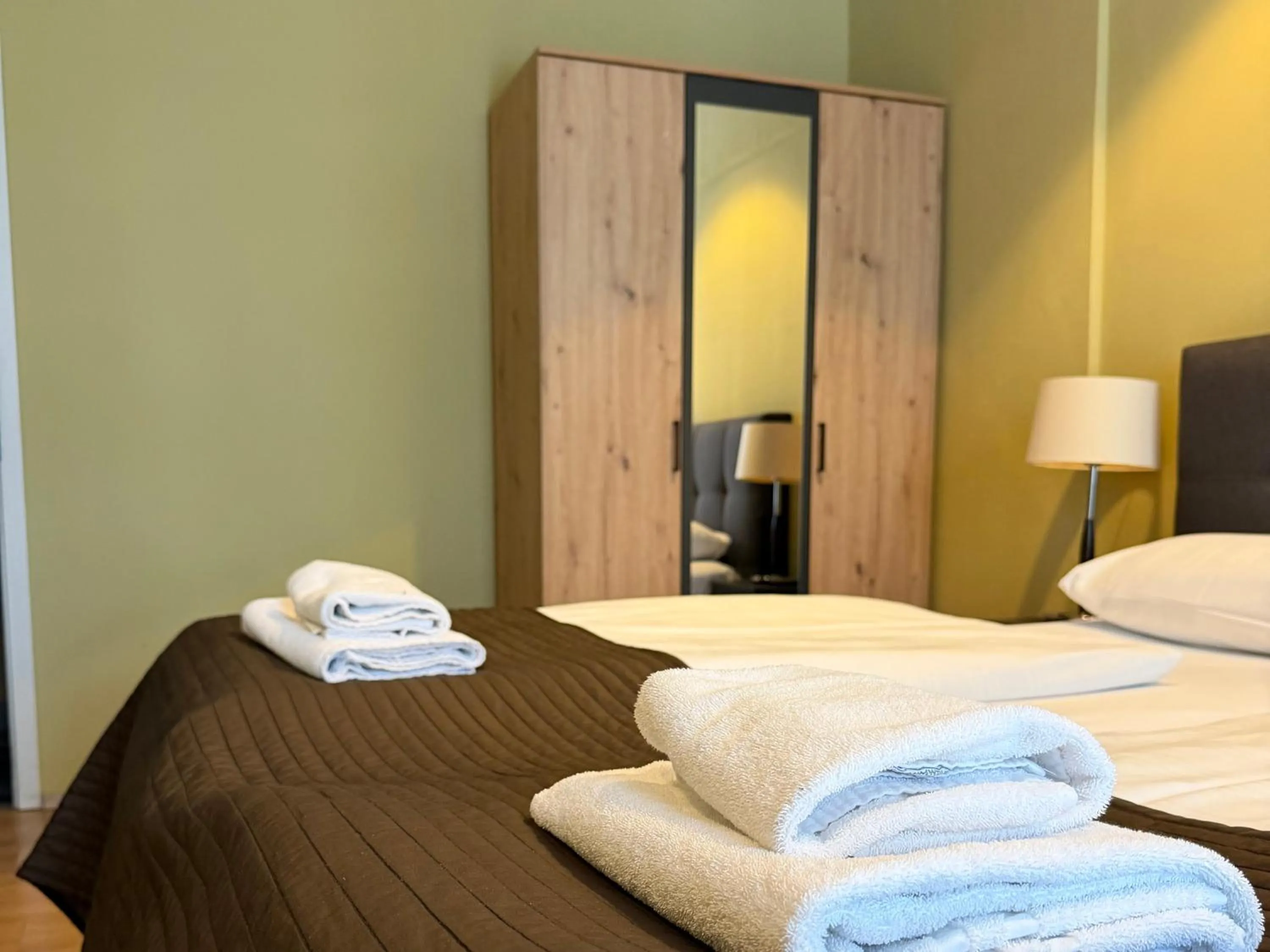 Photo of the whole room, Bed in Hotel M68