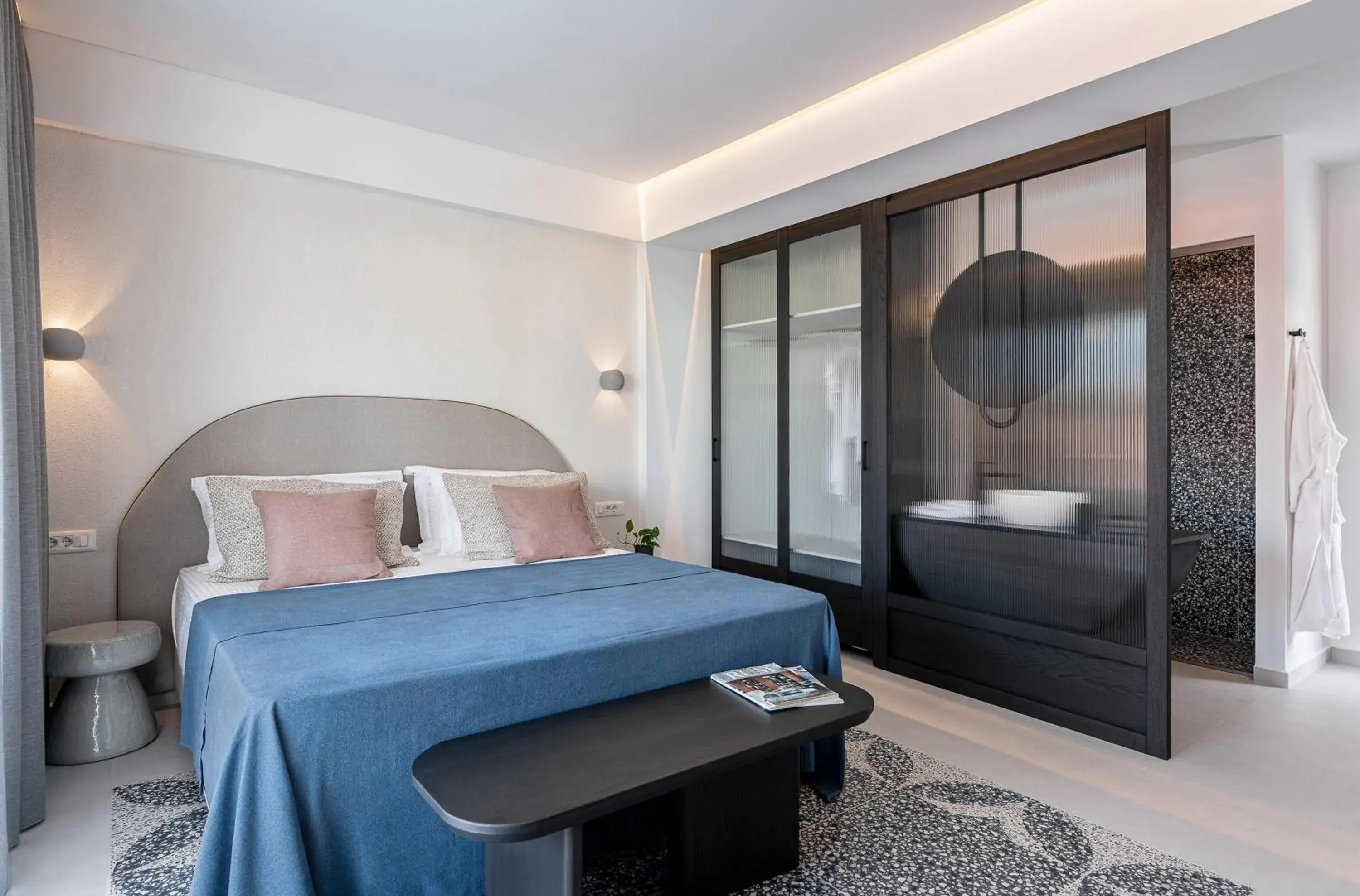 Junior Suite with Private Heated Pool in Nuovo Luxury Suites Junior Suite with Private Heated Pool in Nuovo Luxury Suites