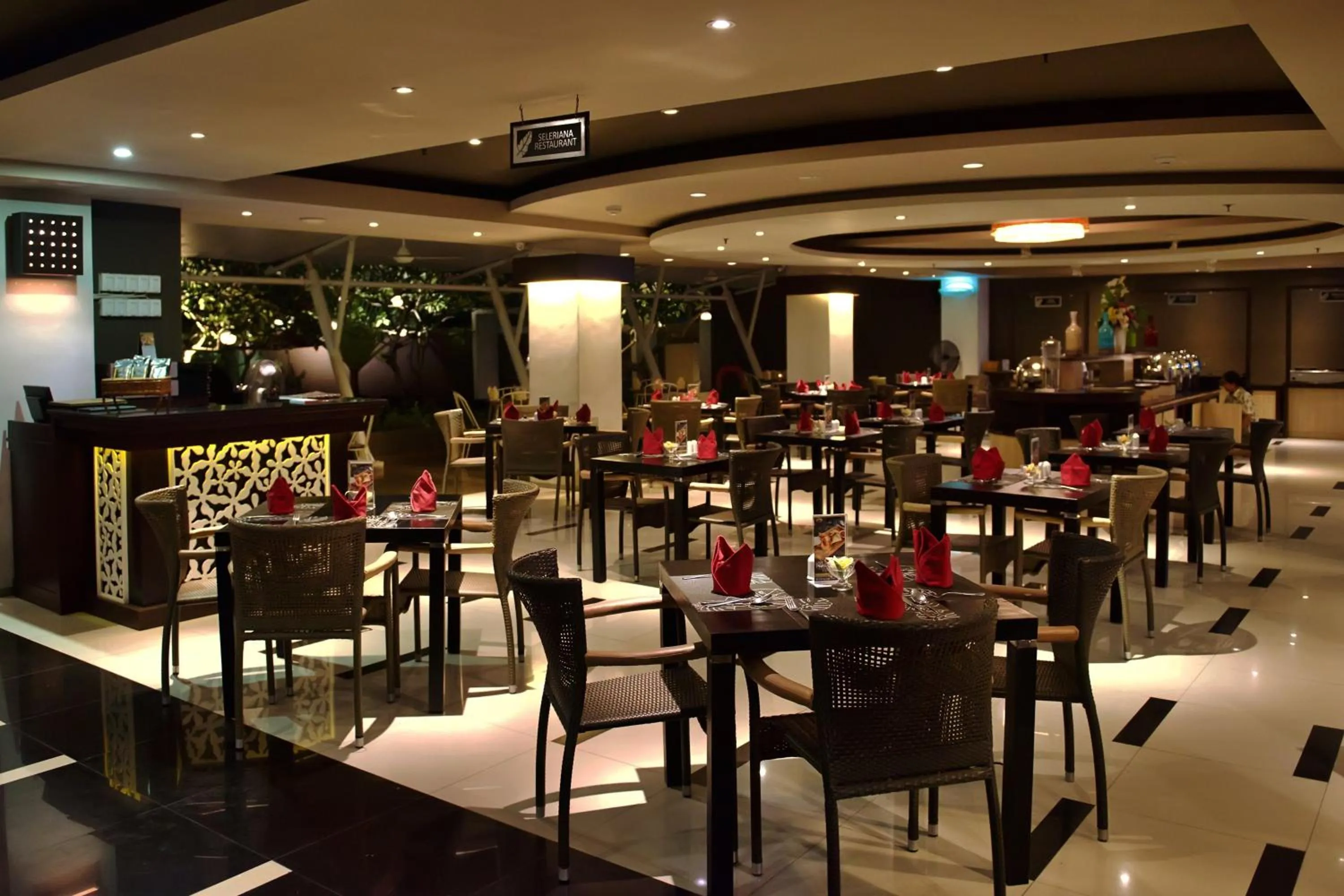 Restaurant/places to eat in The Kana Kuta Hotel