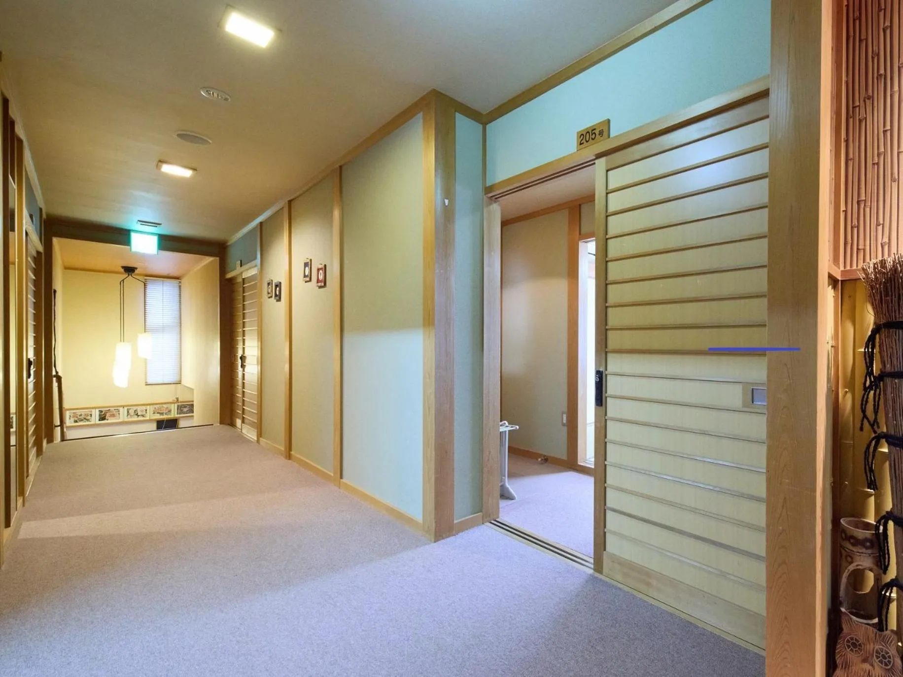 Area and facilities in Yodoya