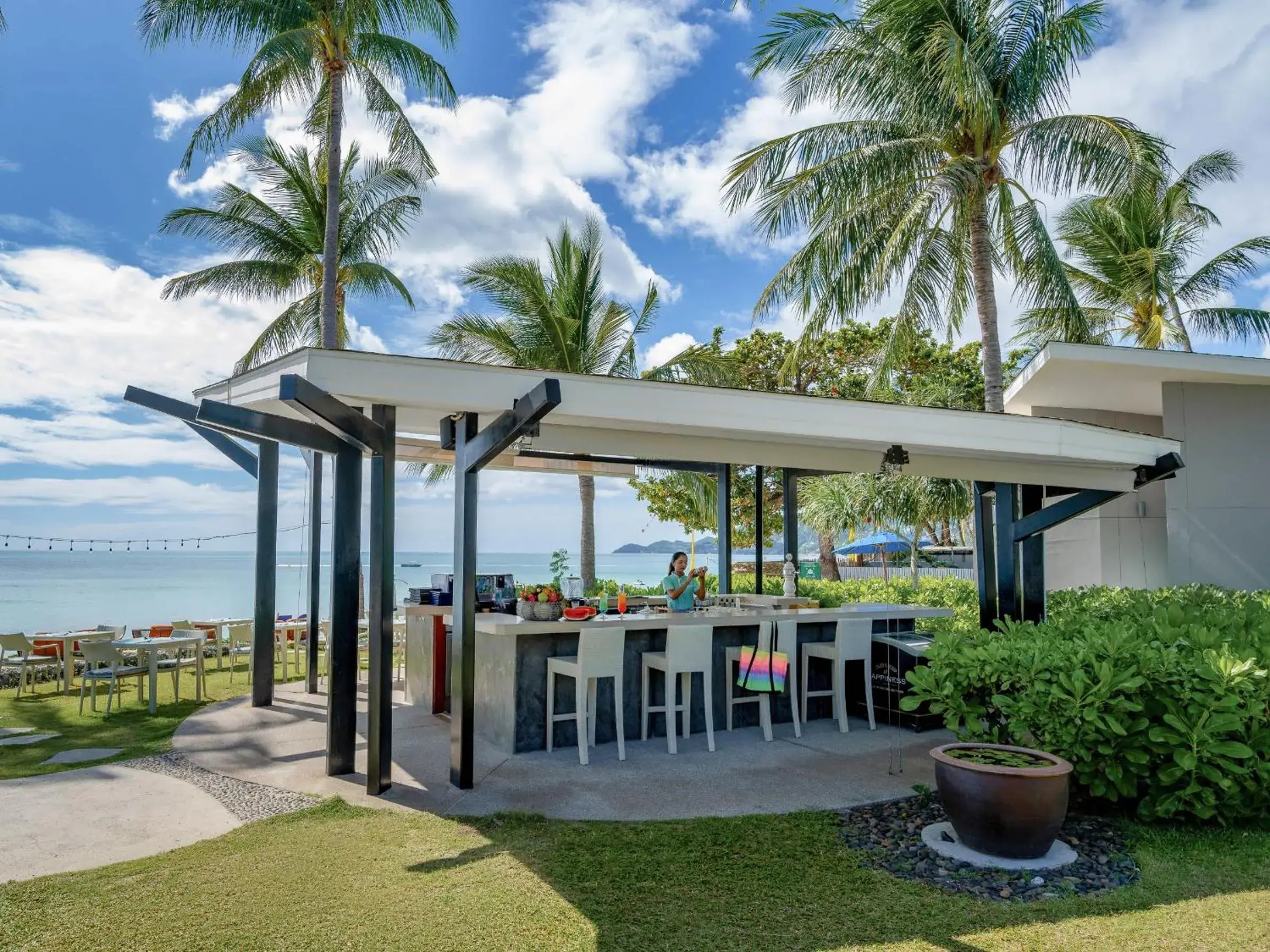 Restaurant/places to eat in OZO Chaweng Samui Restaurant/places to eat in OZO Chaweng Samui