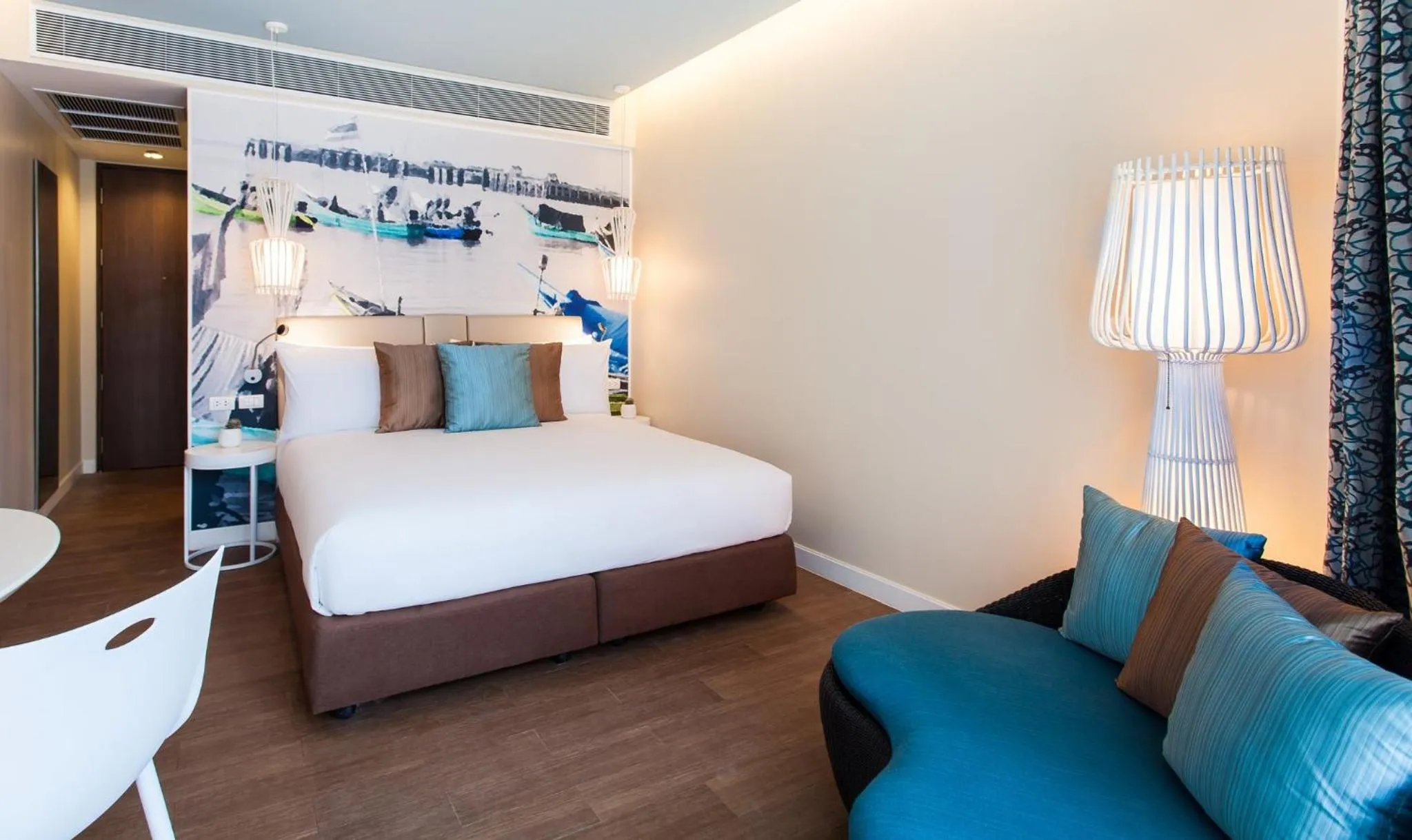 Photo of the whole room, Bed in OZO Chaweng Samui