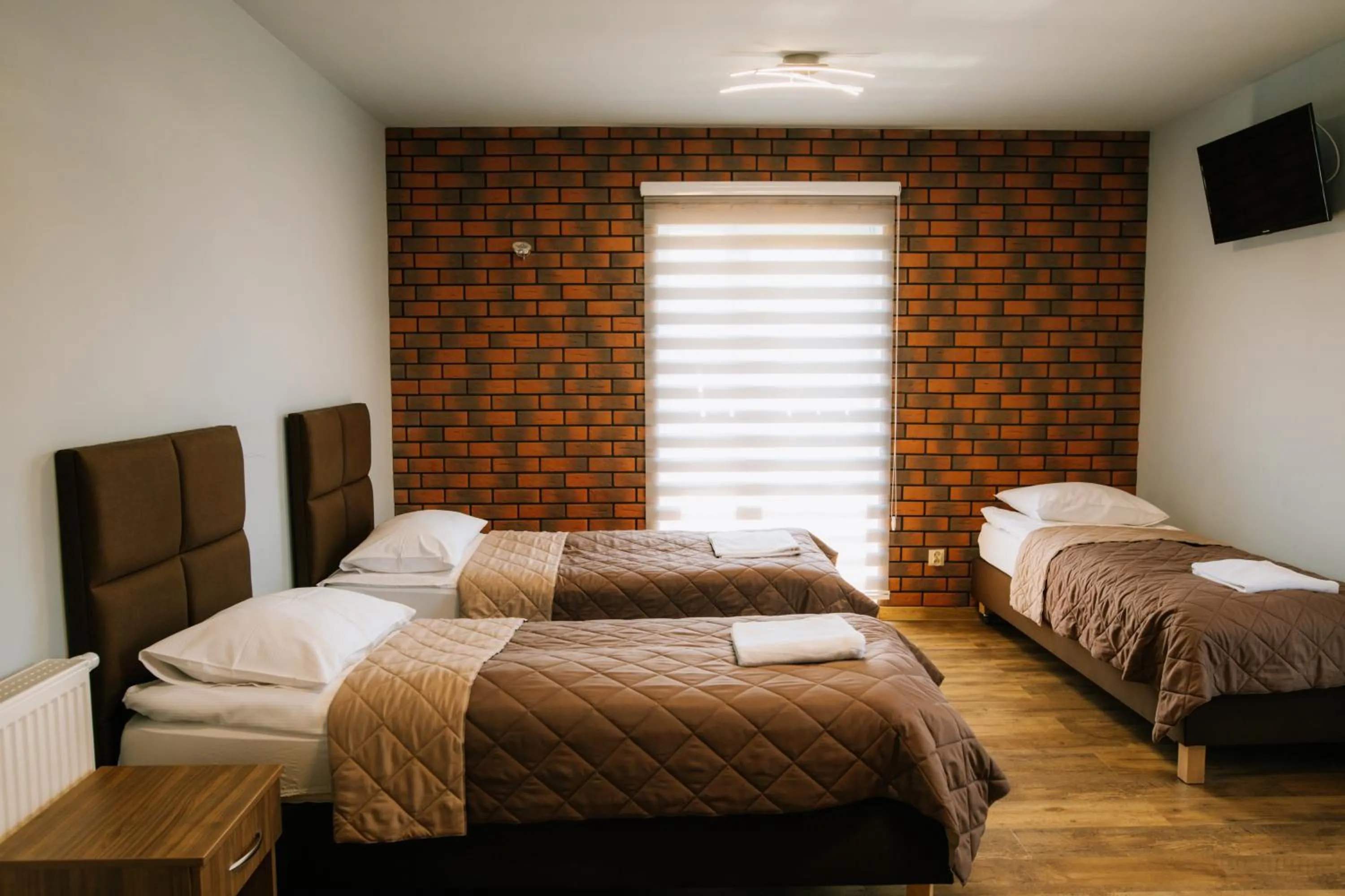 Triple Room with Balcony in Kasztelan