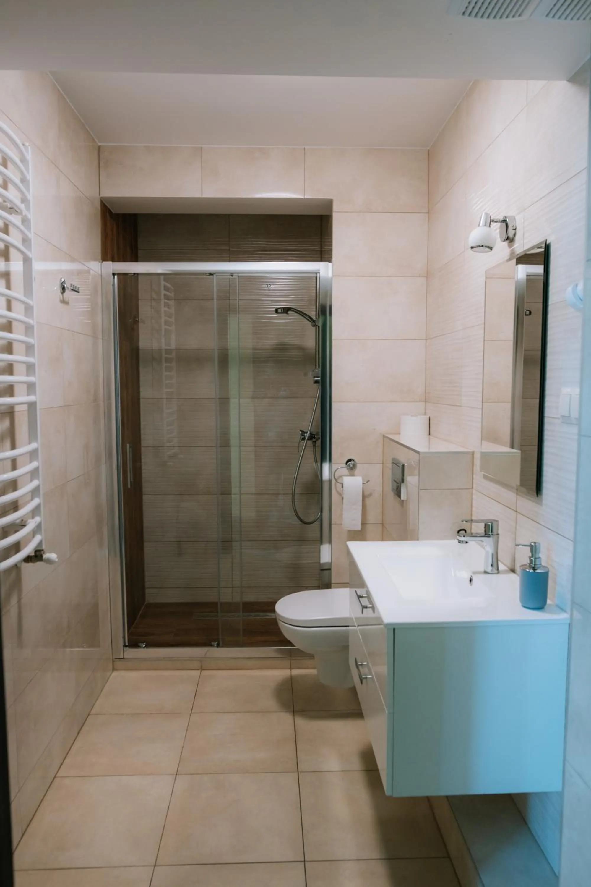 Deluxe Double Room with Shower in Kasztelan