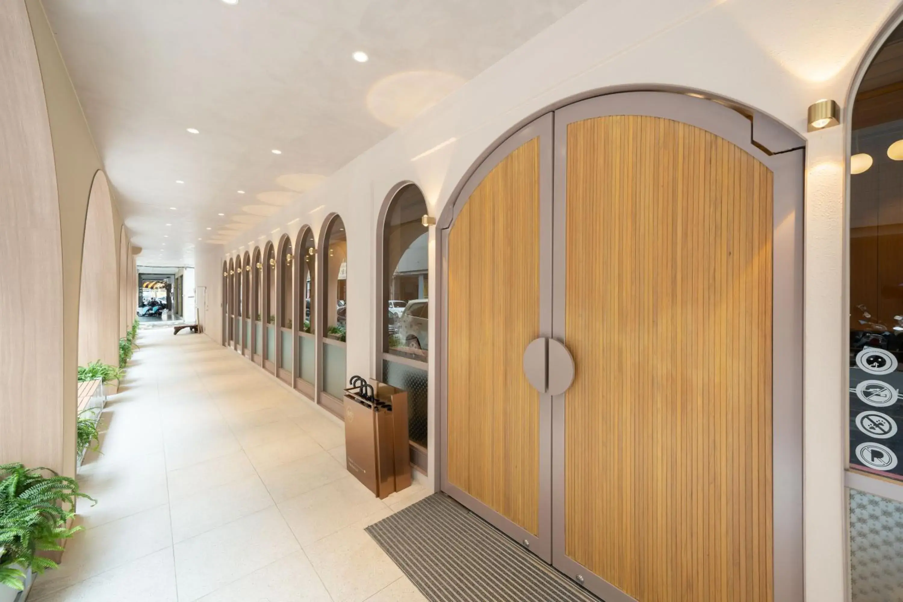 Property building in Inns Hotel Property building in Inns Hotel