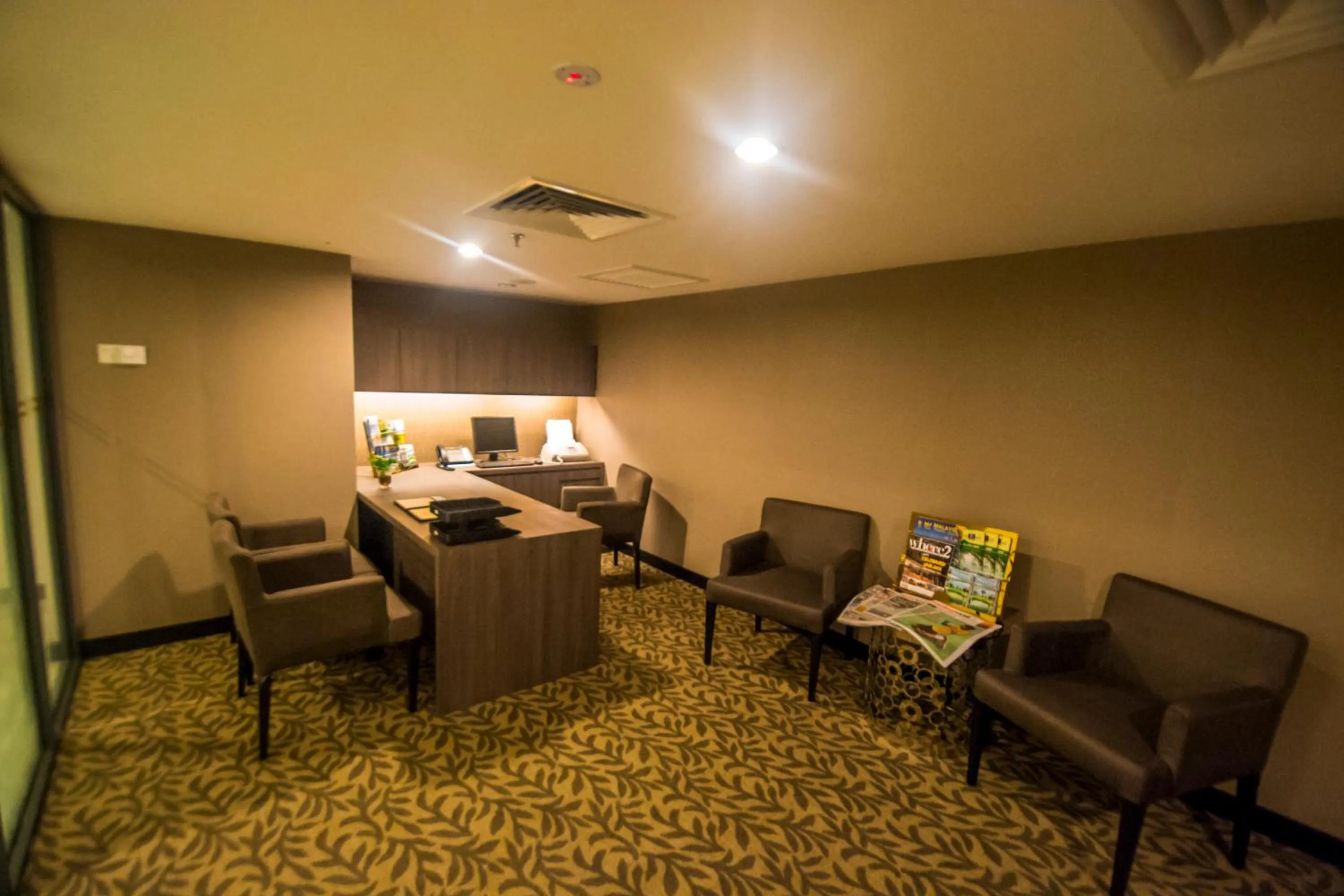 Business facilities in Grand Alora Hotel