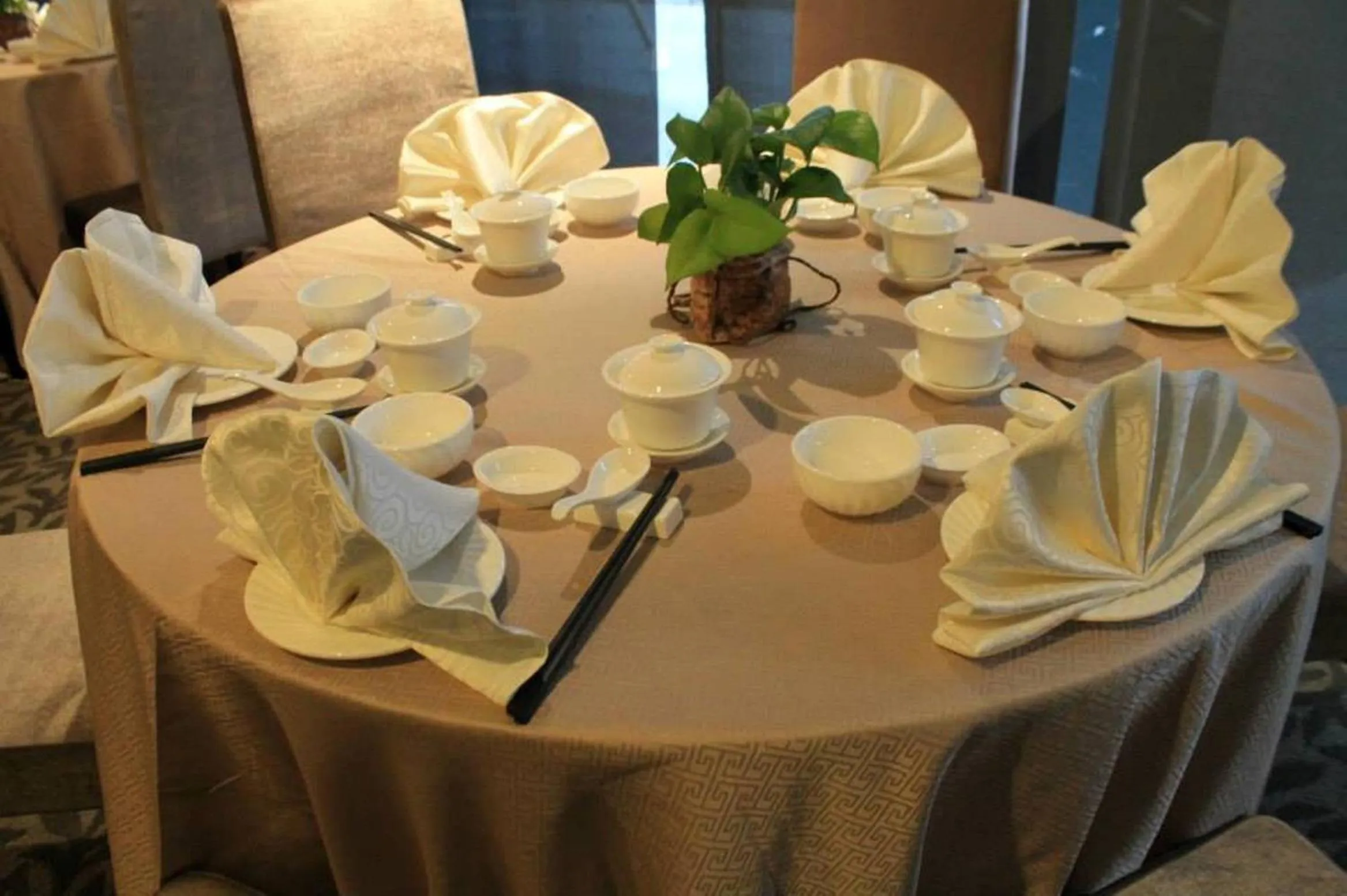 Decorative detail in Grand Alora Hotel