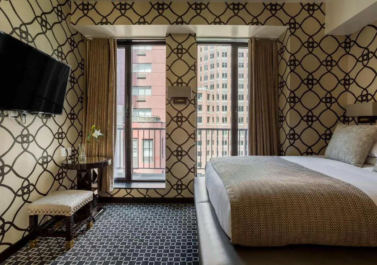 TV and multimedia in 45 Times Square Hotel