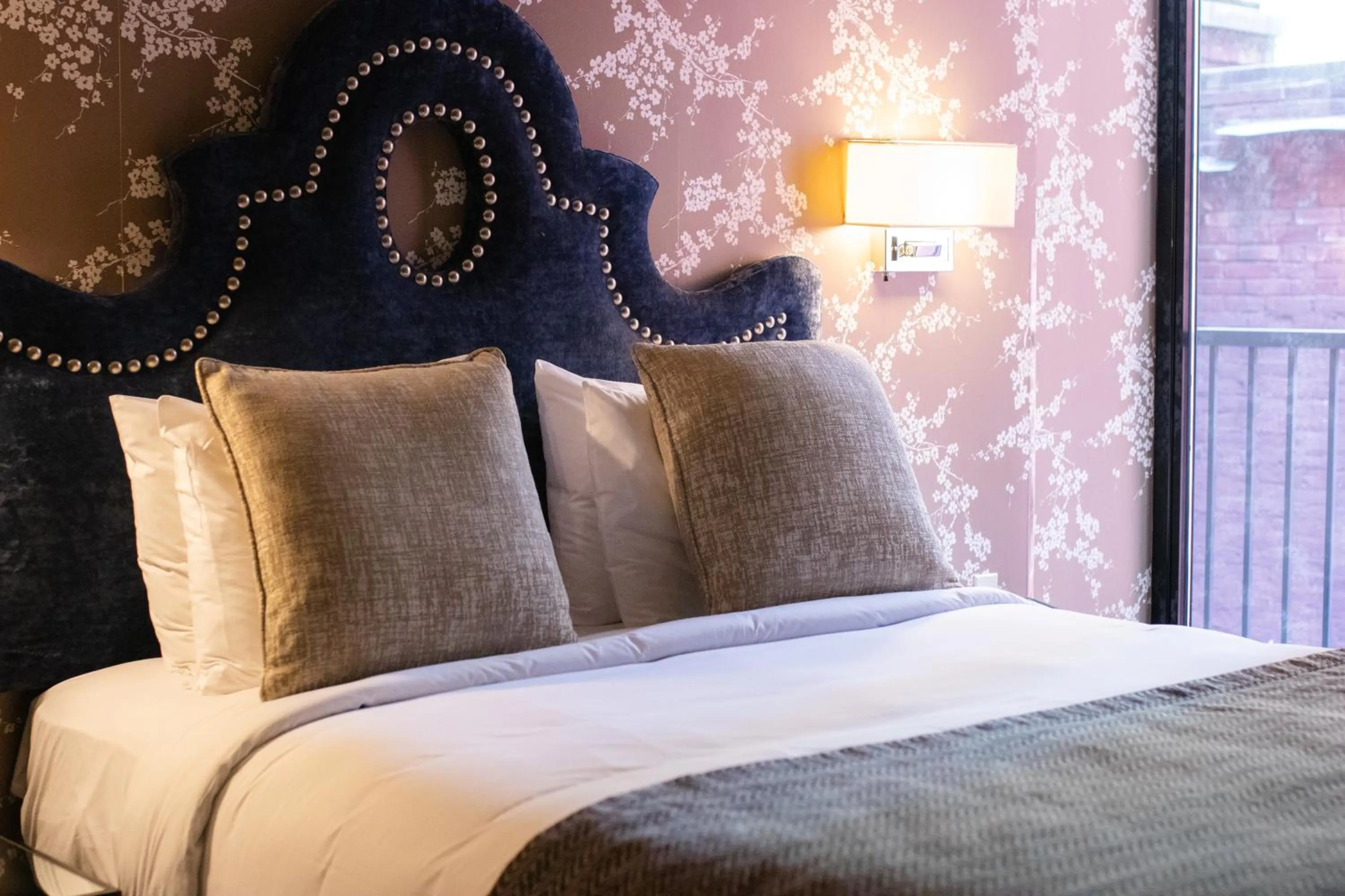 Bed in 45 Times Square Hotel