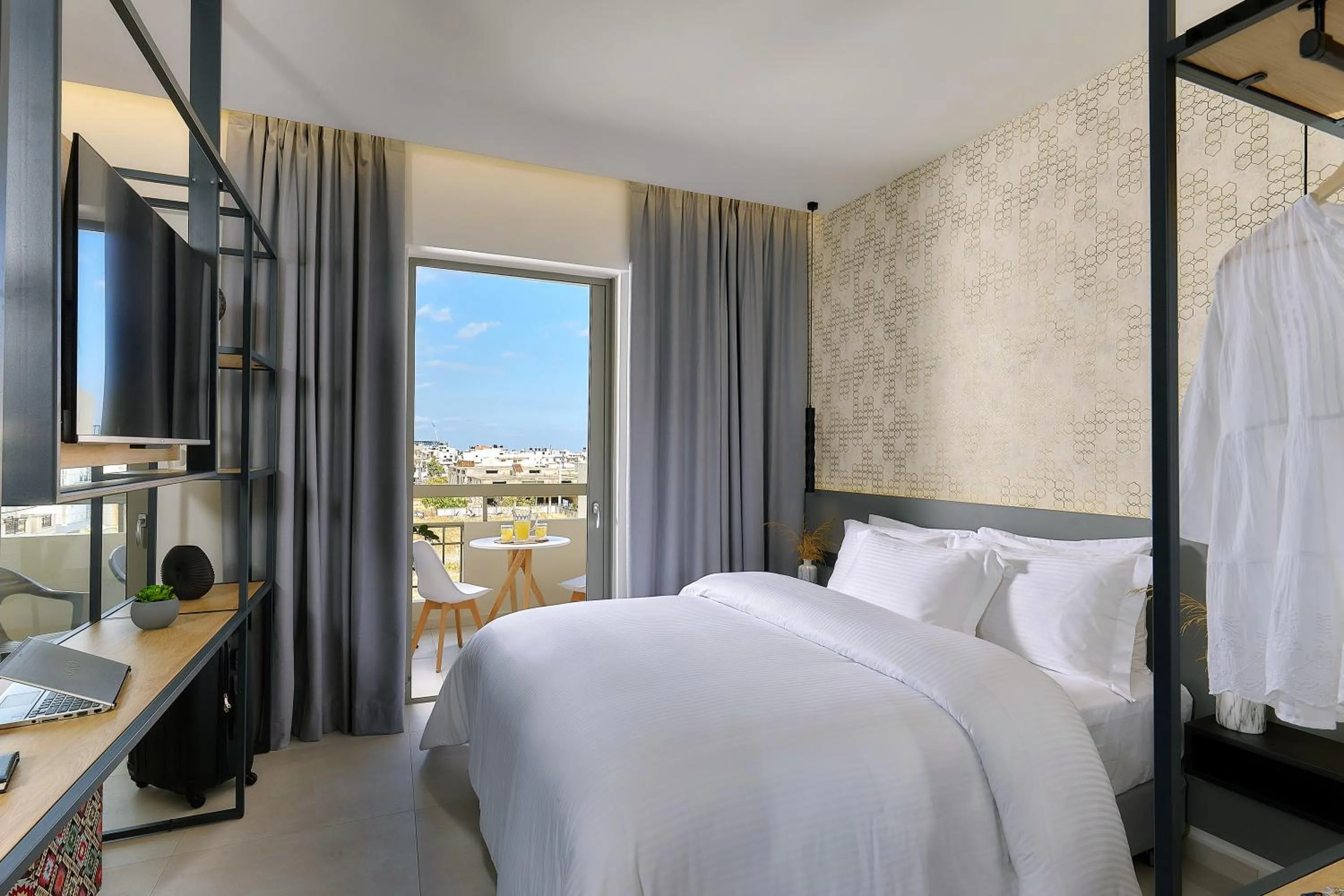 Bed in Stay 365 Heraklion Apart Hotel