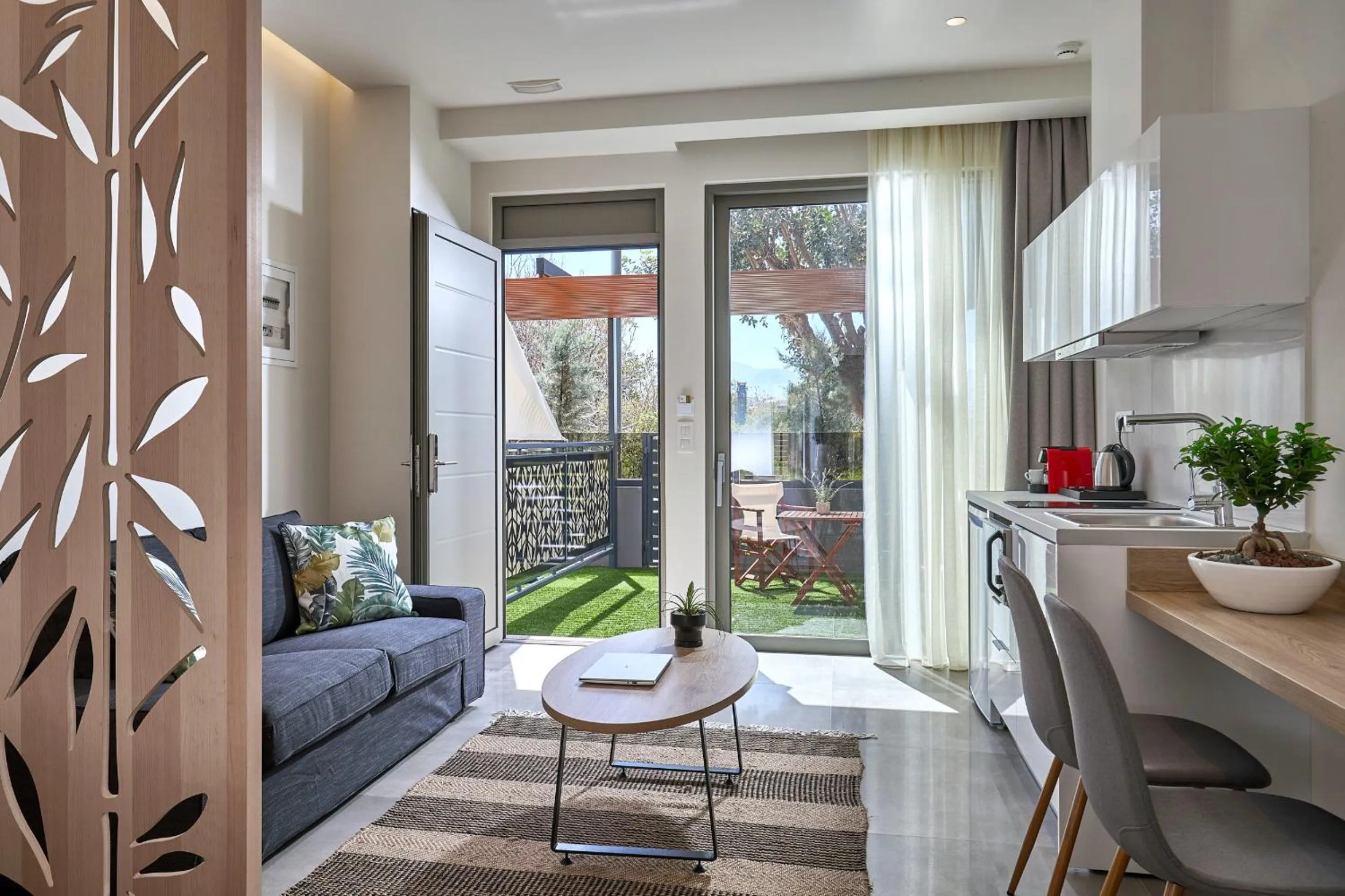 Living room in Stay 365 Heraklion Apart Hotel