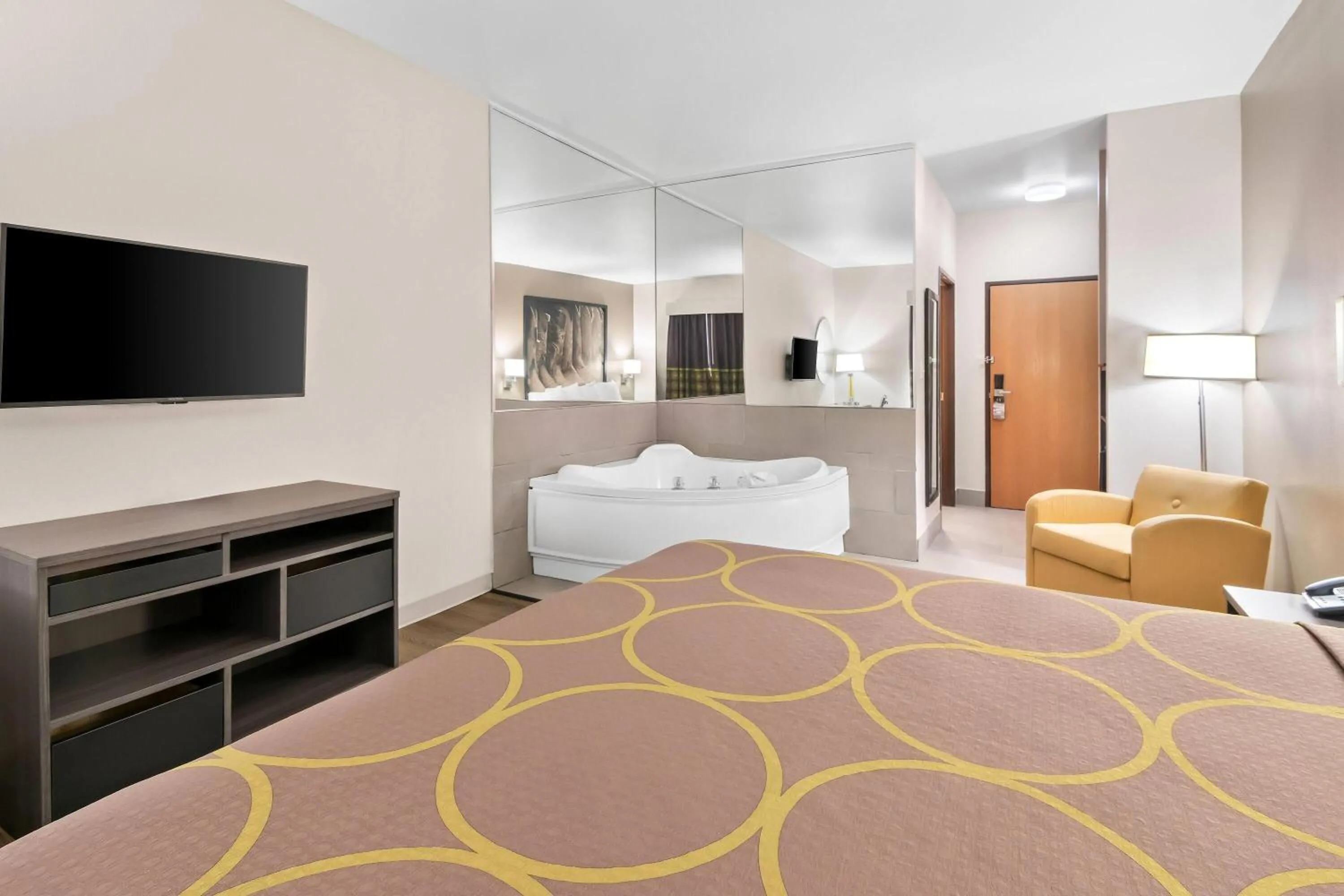 Bed in Super 8 by Wyndham Fort Worth Stockyards