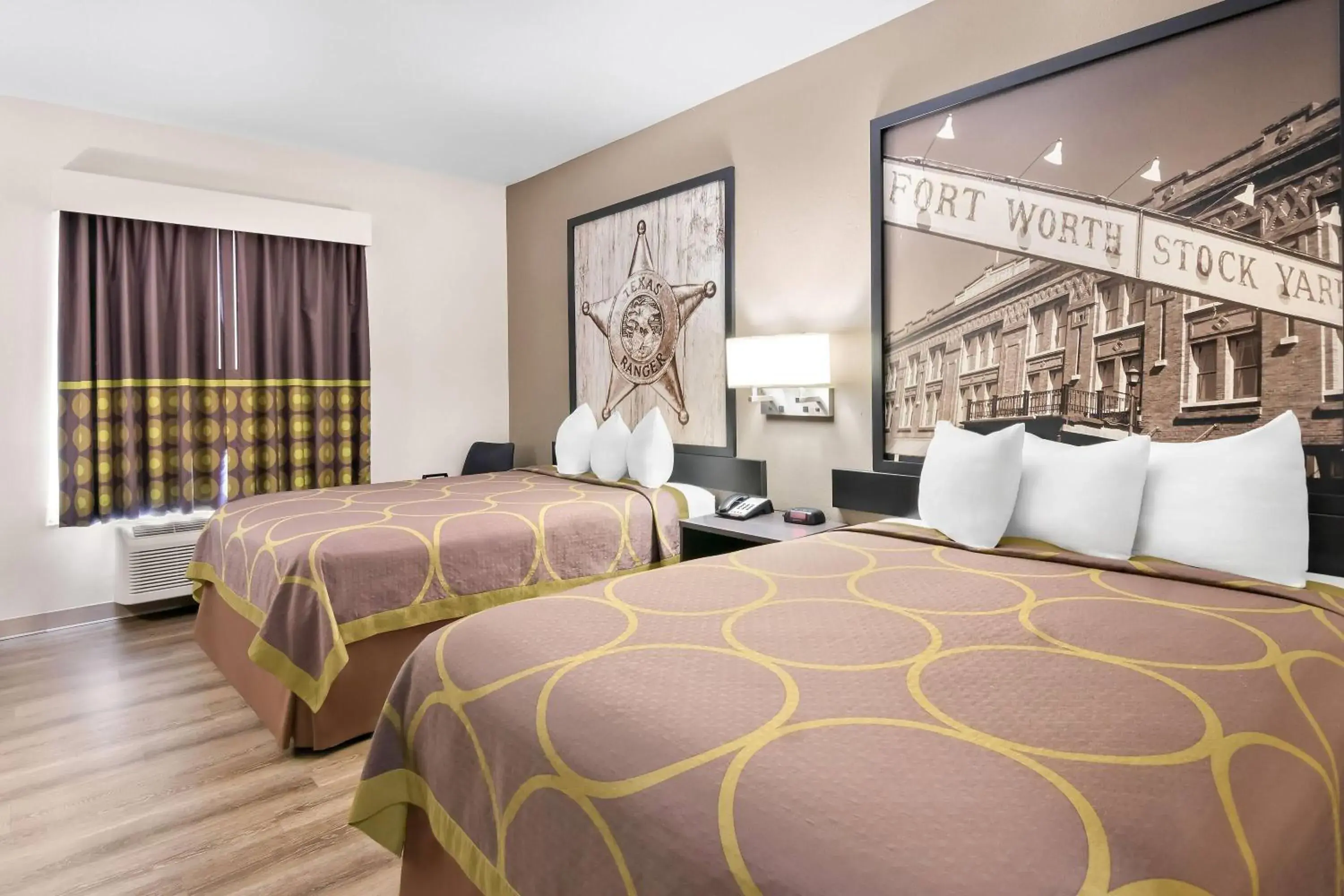 Bed in Super 8 by Wyndham Fort Worth Stockyards Bed in Super 8 by Wyndham Fort Worth Stockyards