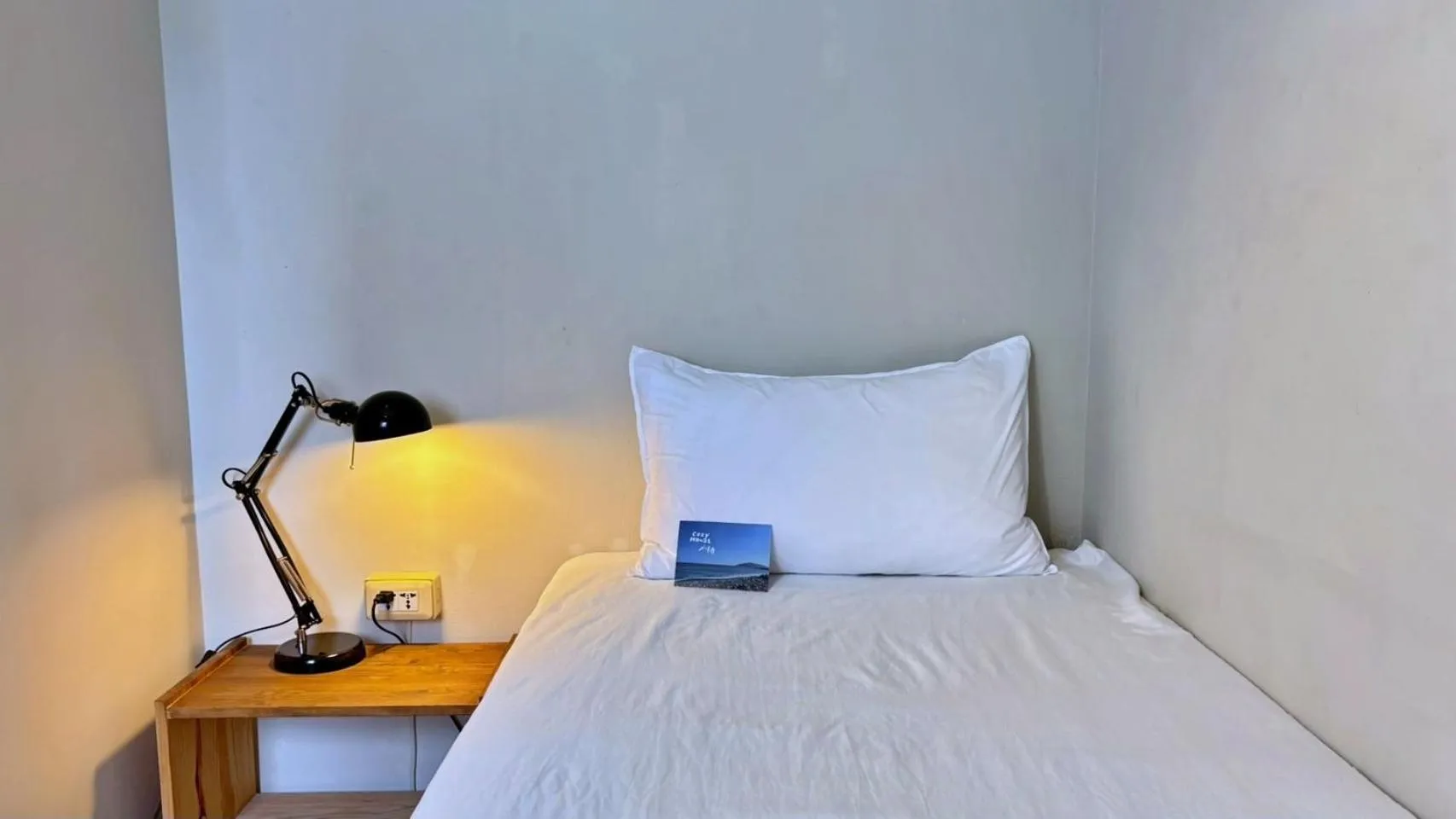 Bed in Cozy House Hostel