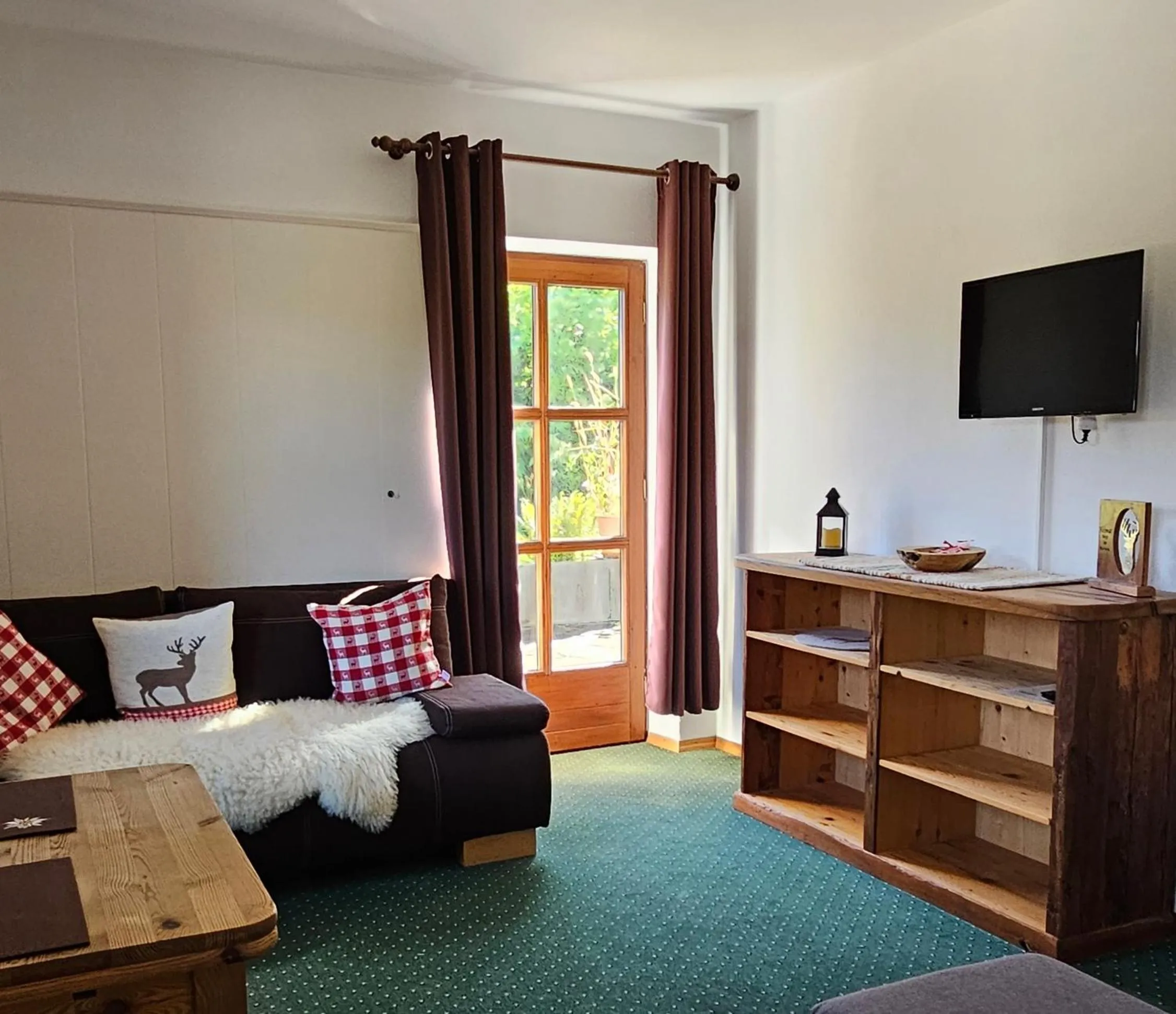 Photo of the whole room, Bed in Der Blankhof "Back to Roots"