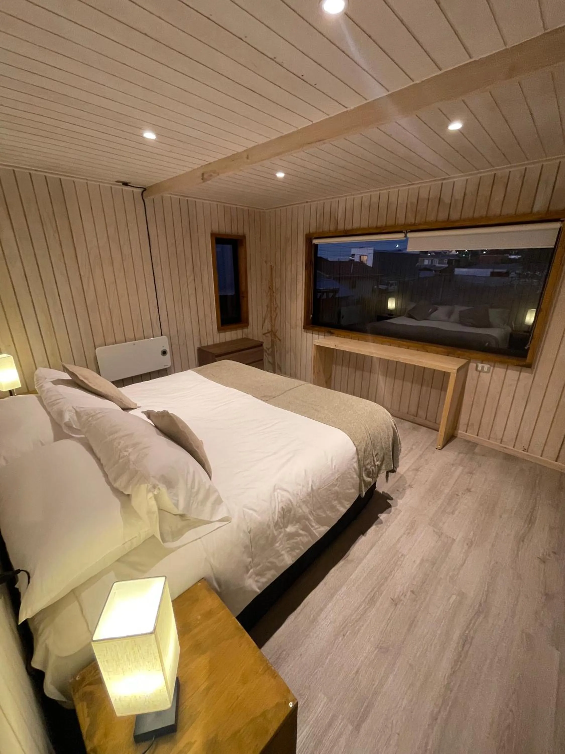 Bedroom in Hotel Puerto Madera