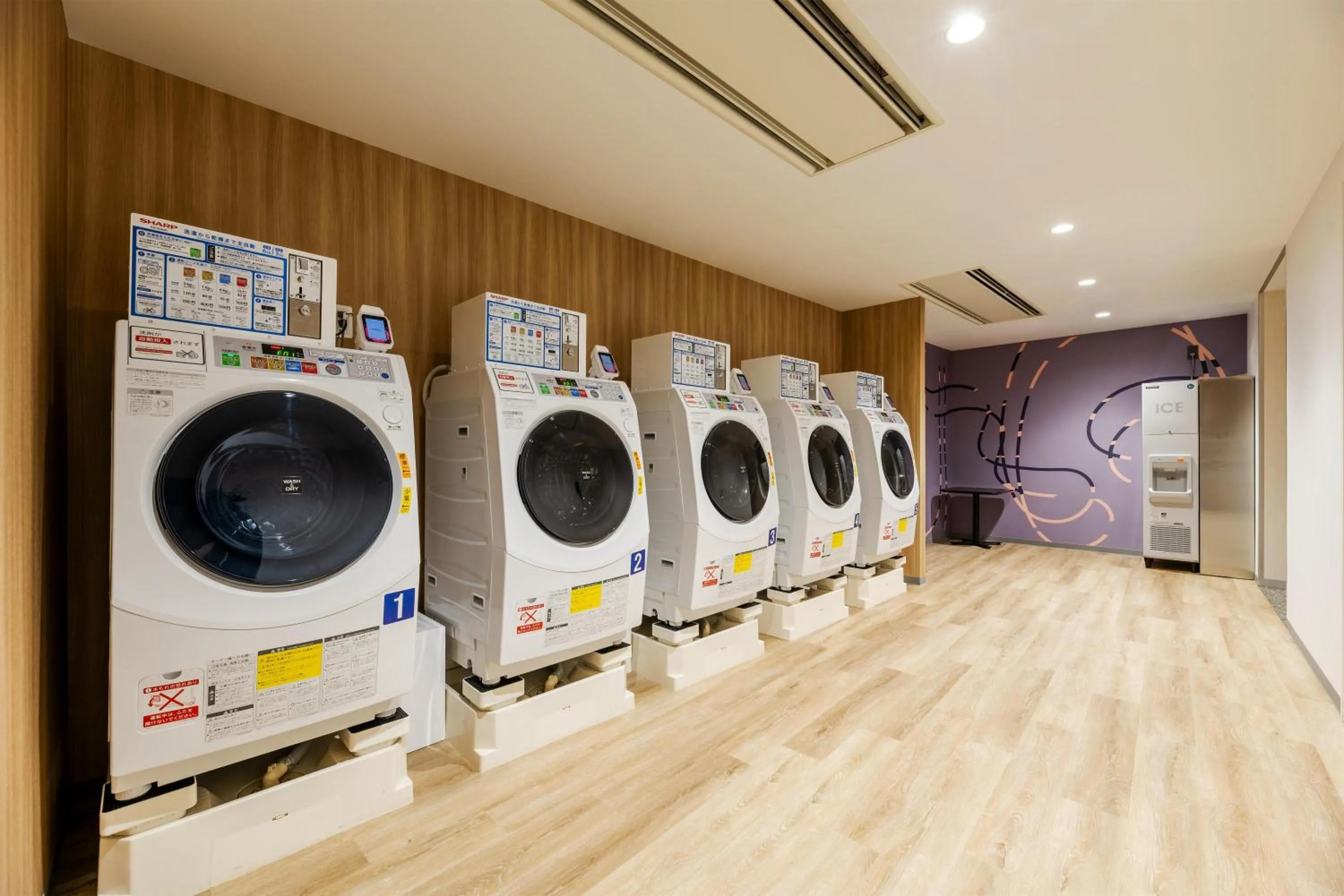 laundry in Hilton Garden Inn Yokohama Minatomirai