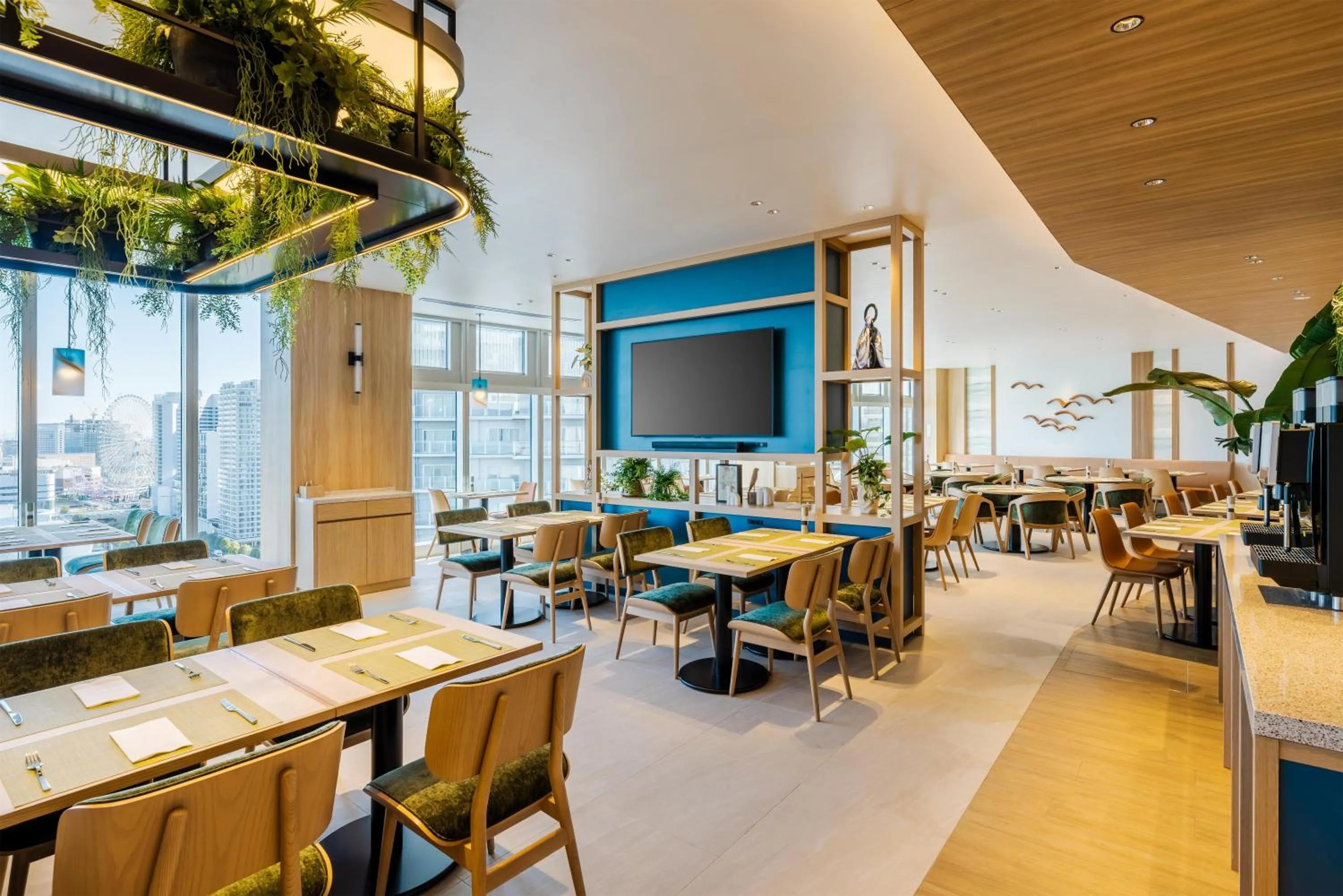 Restaurant/places to eat in Hilton Garden Inn Yokohama Minatomirai