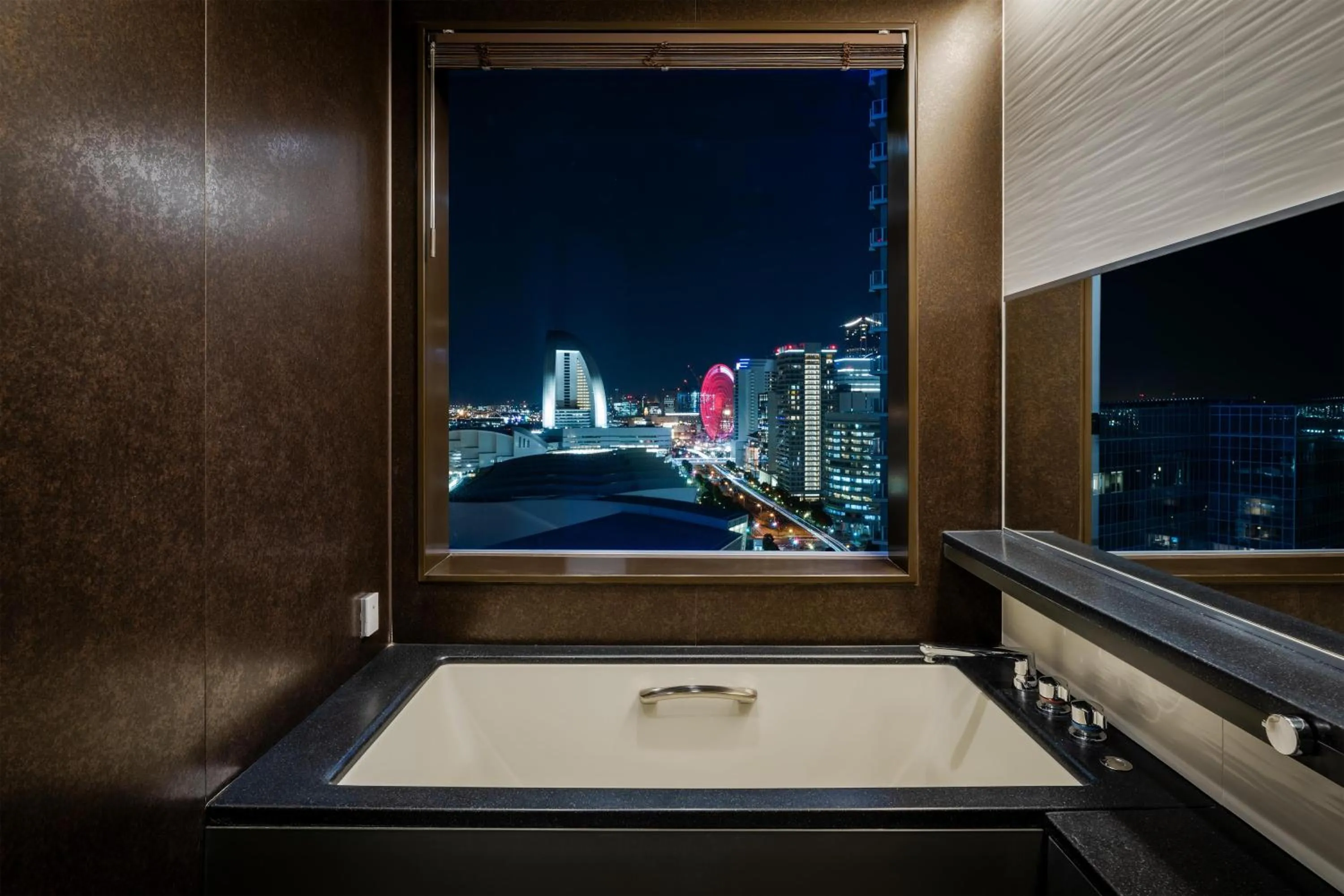 Bathroom in Hilton Garden Inn Yokohama Minatomirai