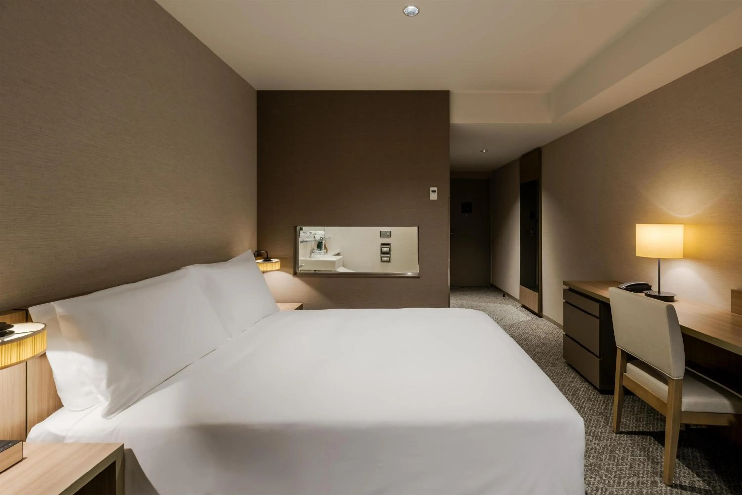 Bed in Hilton Garden Inn Yokohama Minatomirai