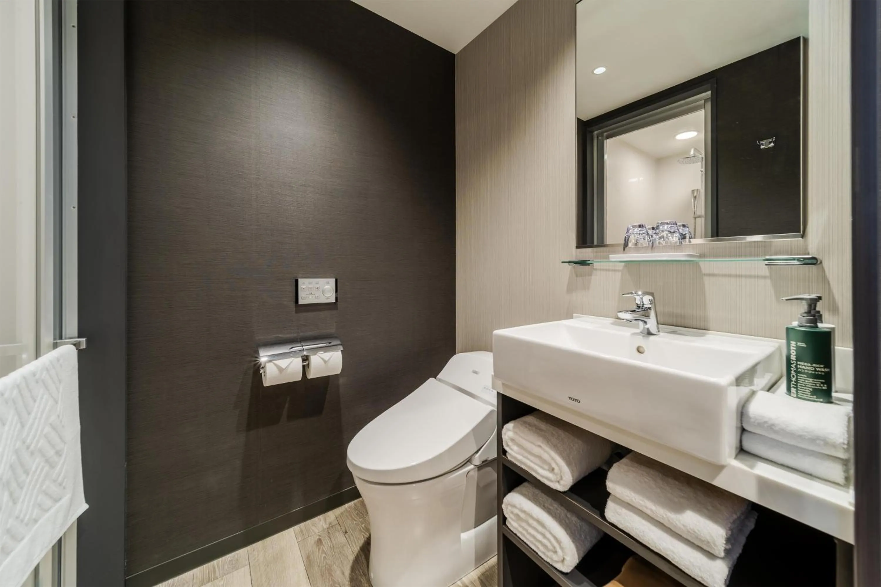 Bathroom in Hilton Garden Inn Yokohama Minatomirai