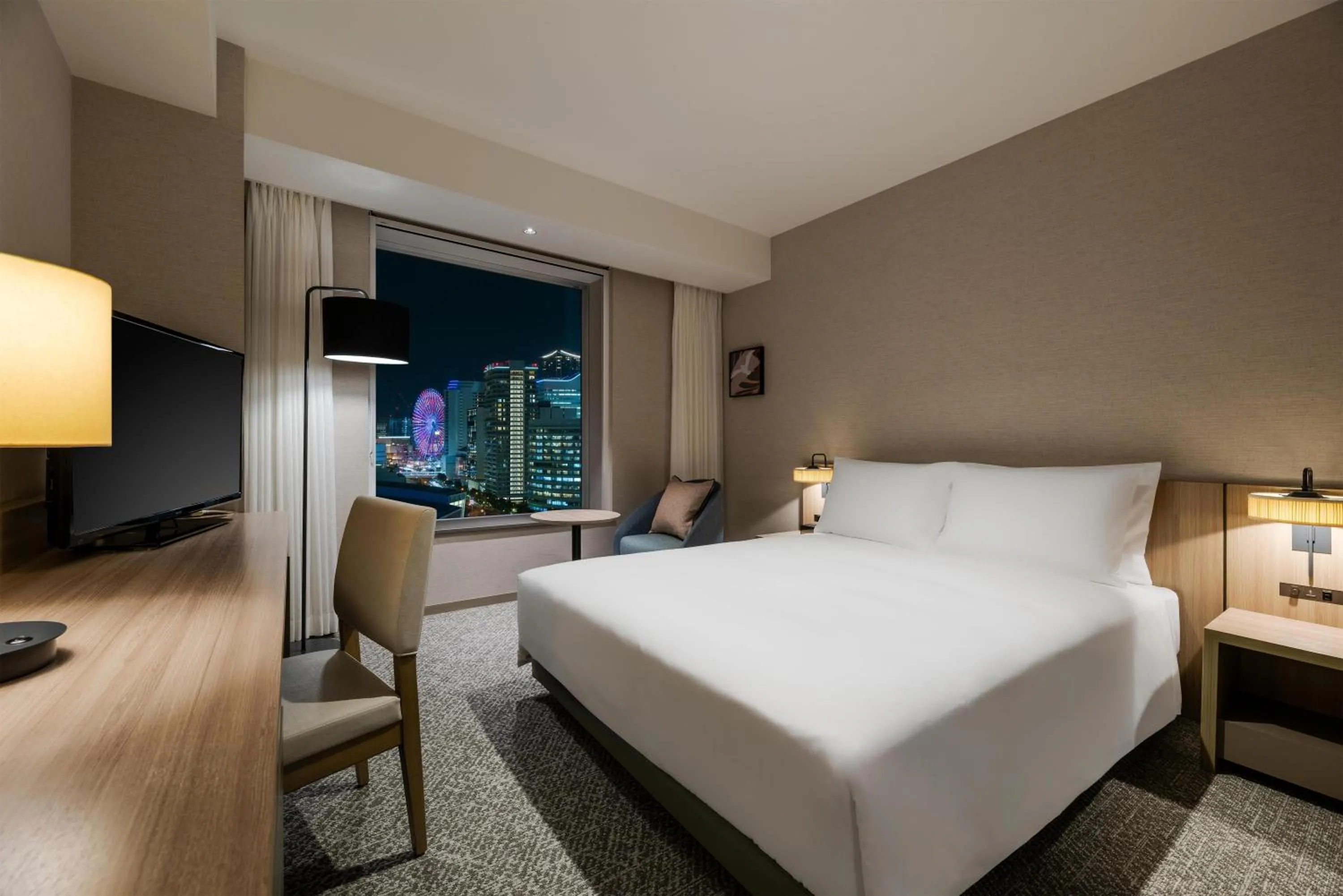 Bed in Hilton Garden Inn Yokohama Minatomirai