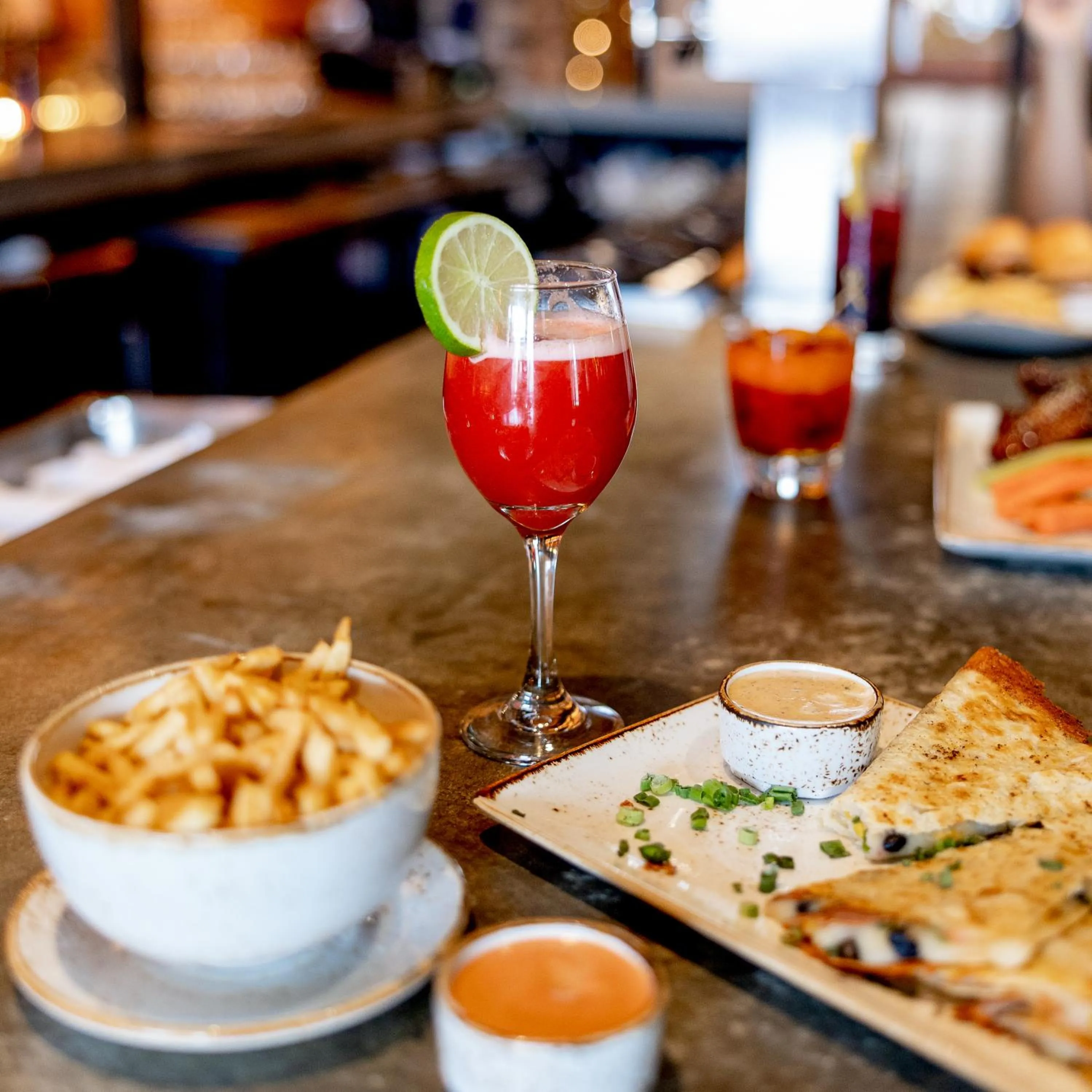 Lounge or bar in Radisson Hotel Salt Lake City Downtown
